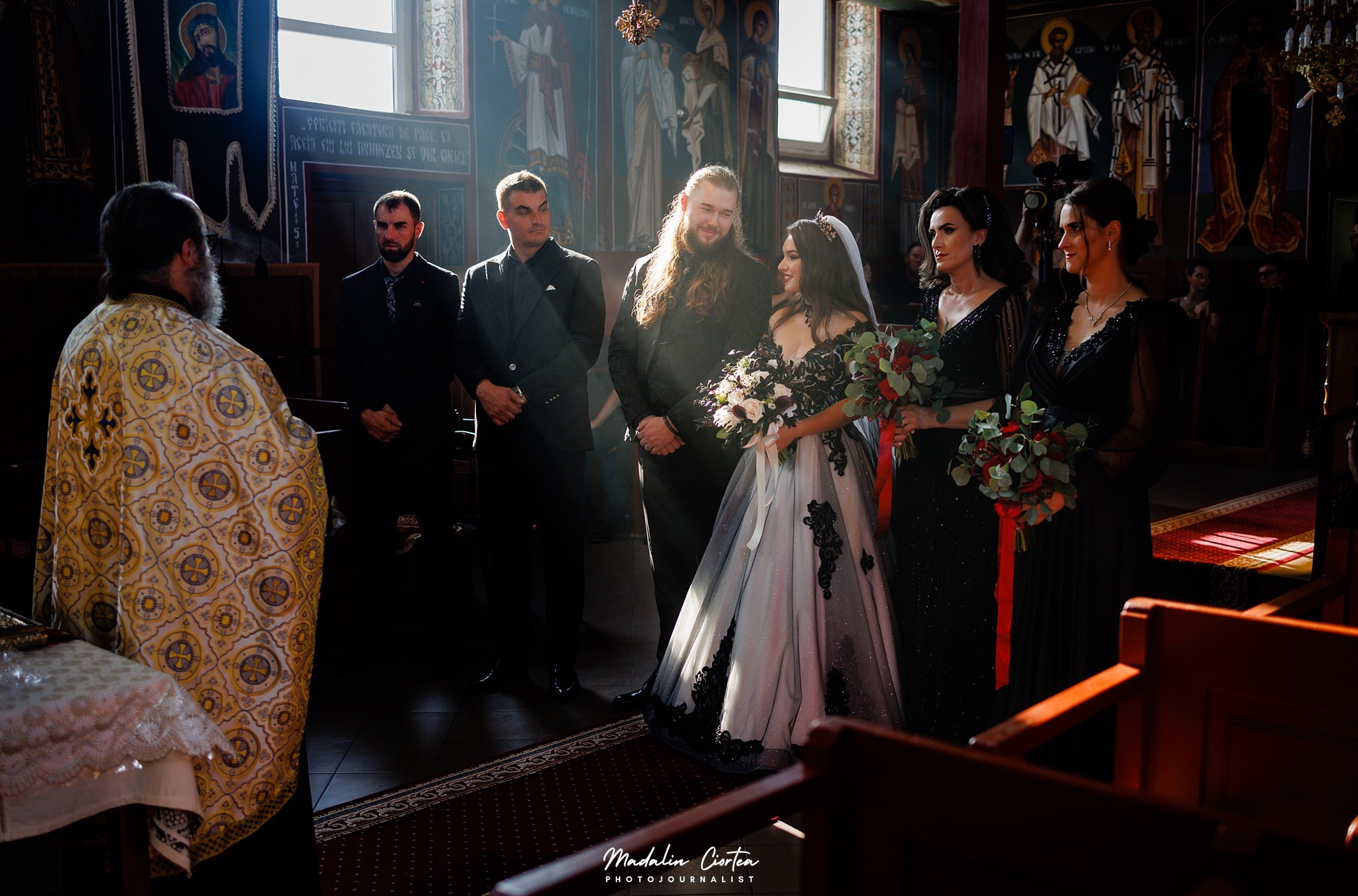 Nunta Diana si Bogdan | Black Wedding | Alba Iulia. Mădălin Ciortea - fotograf de nuntă și de familie | Dream Art Events