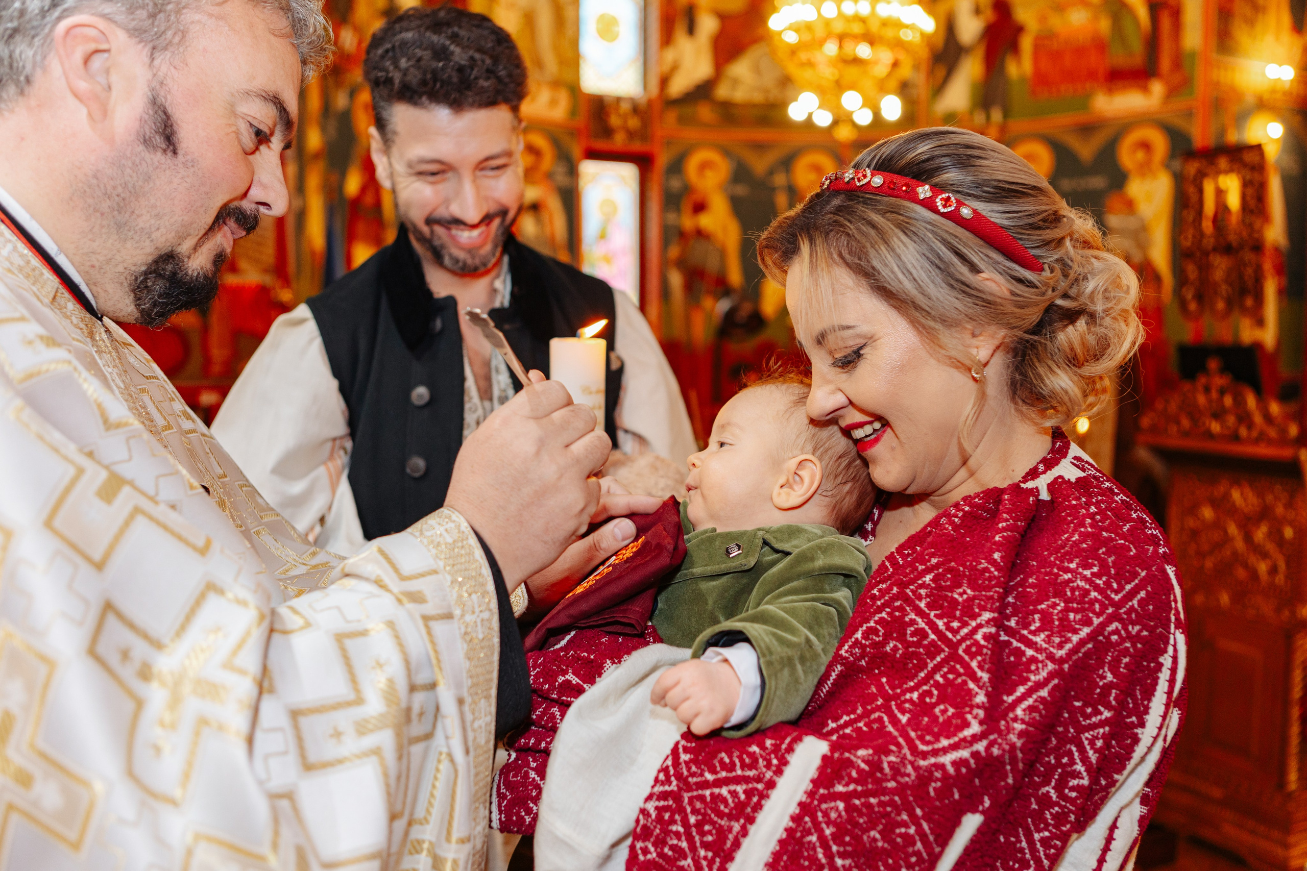 Botezul micuțului Matteo. Cristina Andronache fotograf Brașov fotograf de familie fotograf de nunta Brașov