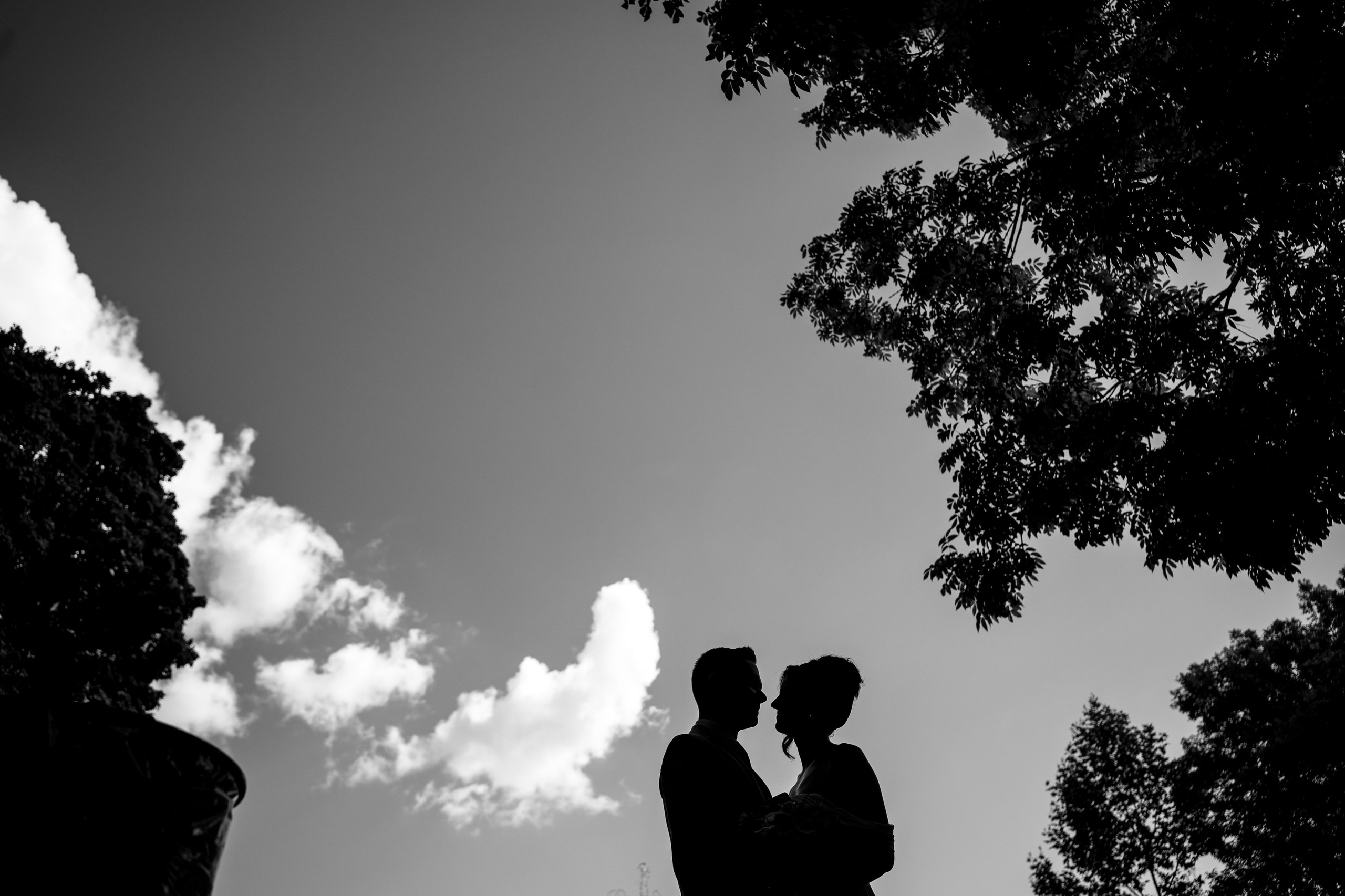 Andreea & Catalin. Www.paulcatalin.ro