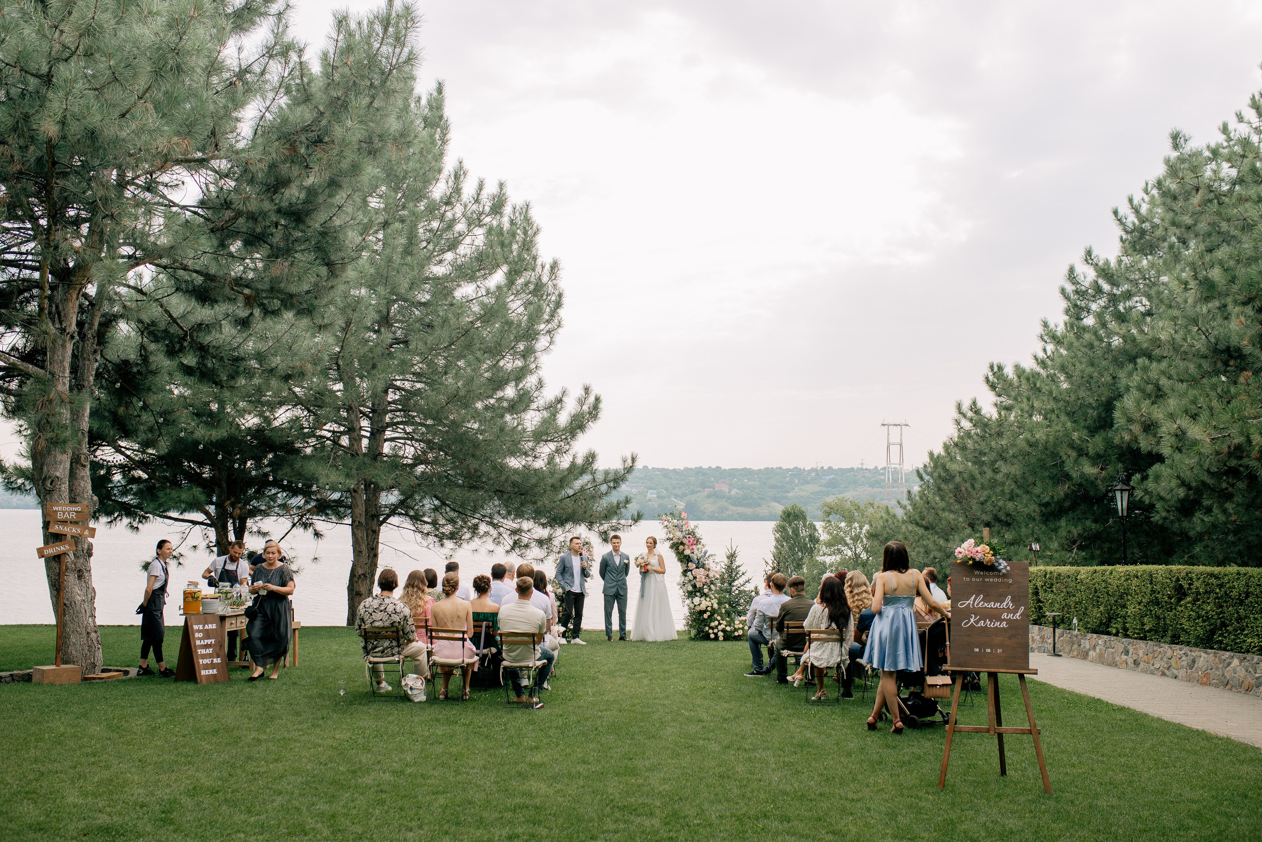 Reportage Wedding. Wedding photographer and videographer Europe