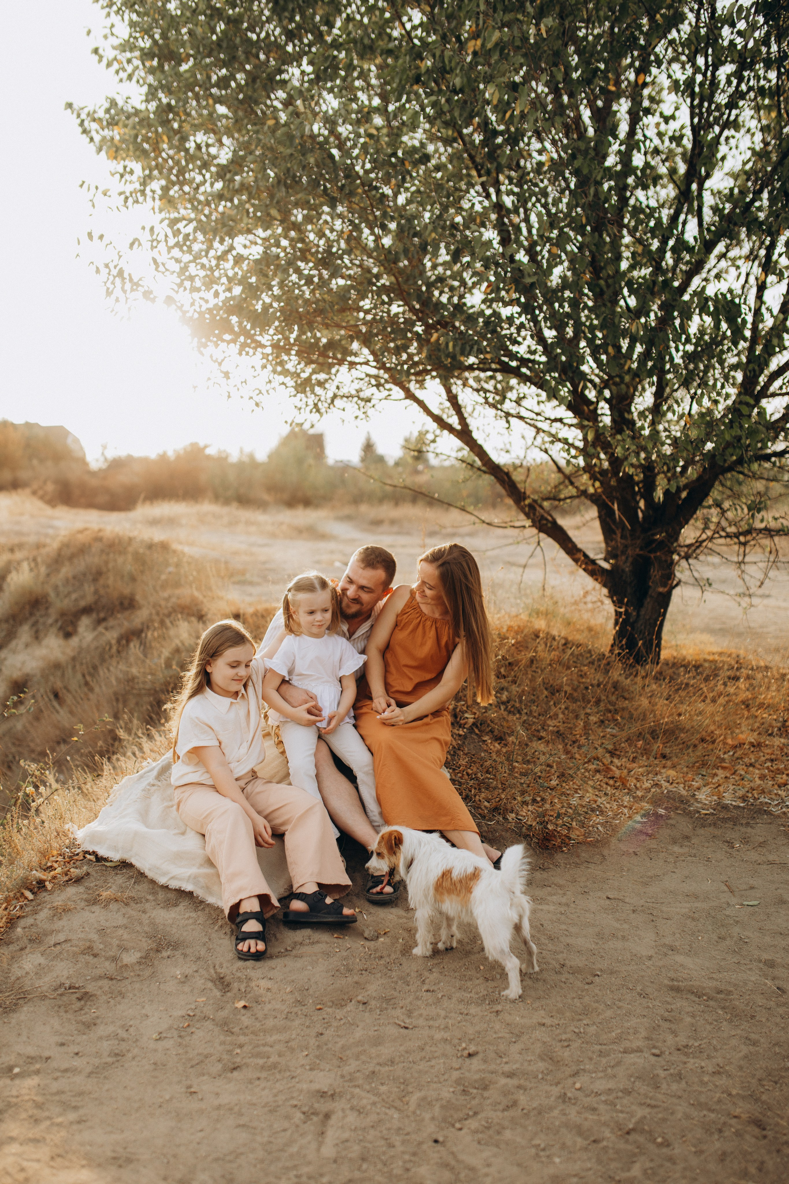 Ніколь Полінка Зіна Олександр. Сімейний фотограф Світлана Садовнікова