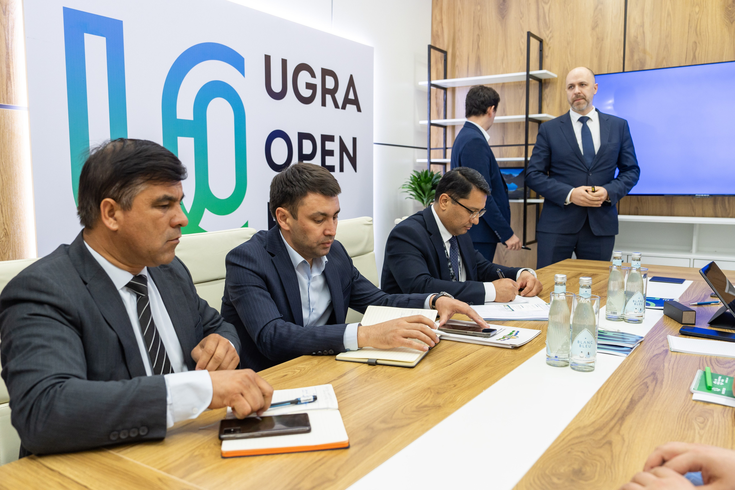 Международная промышленная выставка «ИННОПРОМ. Центральная Азия 2024». Георгий Намазов | Фотограф в Ташкенте