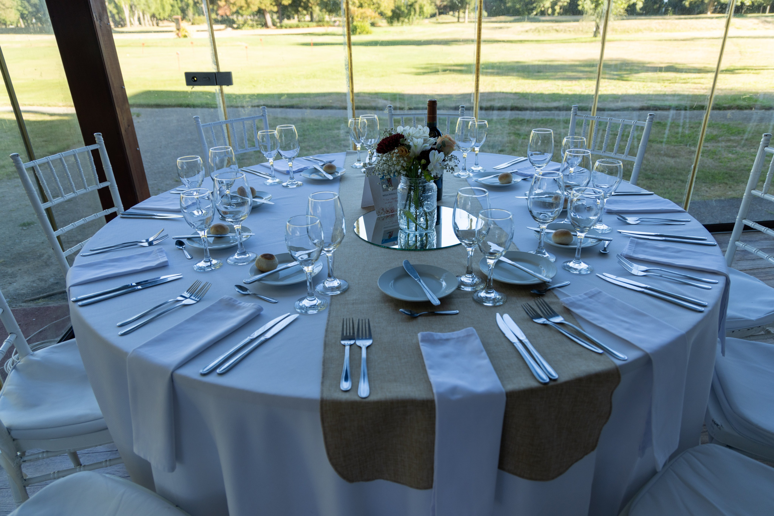 Katherin y Daniel. Dinka & Emilio - El arte de preservar lo que no se repite