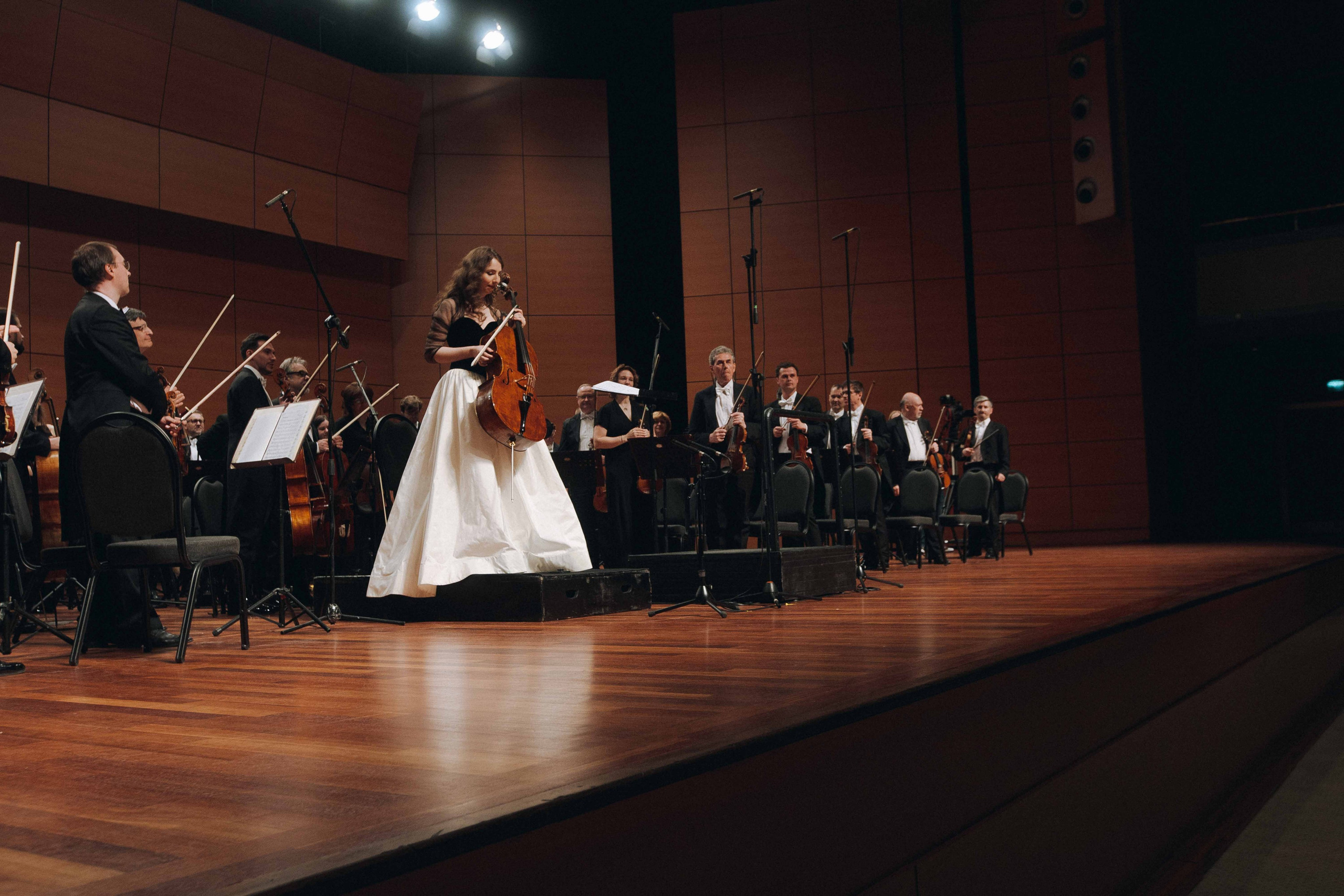 The Tchaikovsky Academic Grand Symphony Orchestra in Istanbul. Wedding&Event photographer Ismail Rzayev in Baku