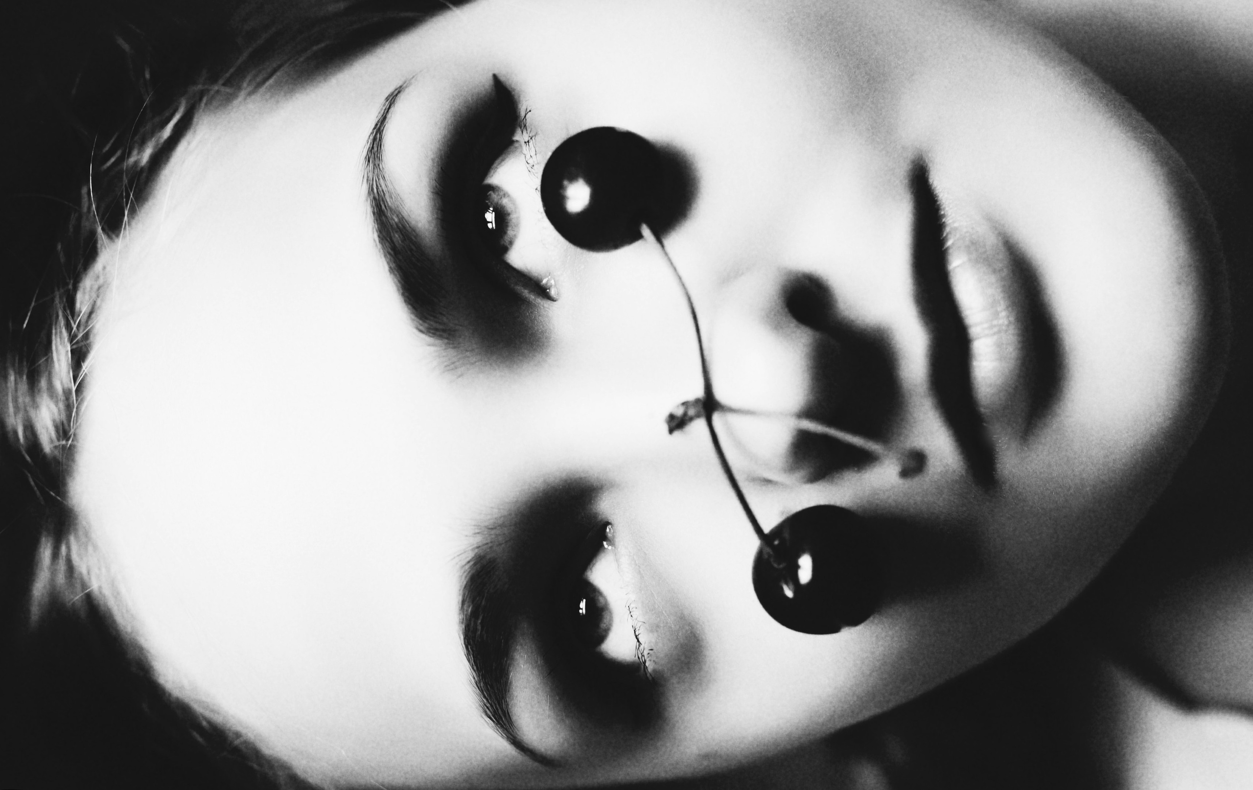 Portraits BW. Sandra Garanca Portrait and event photographer