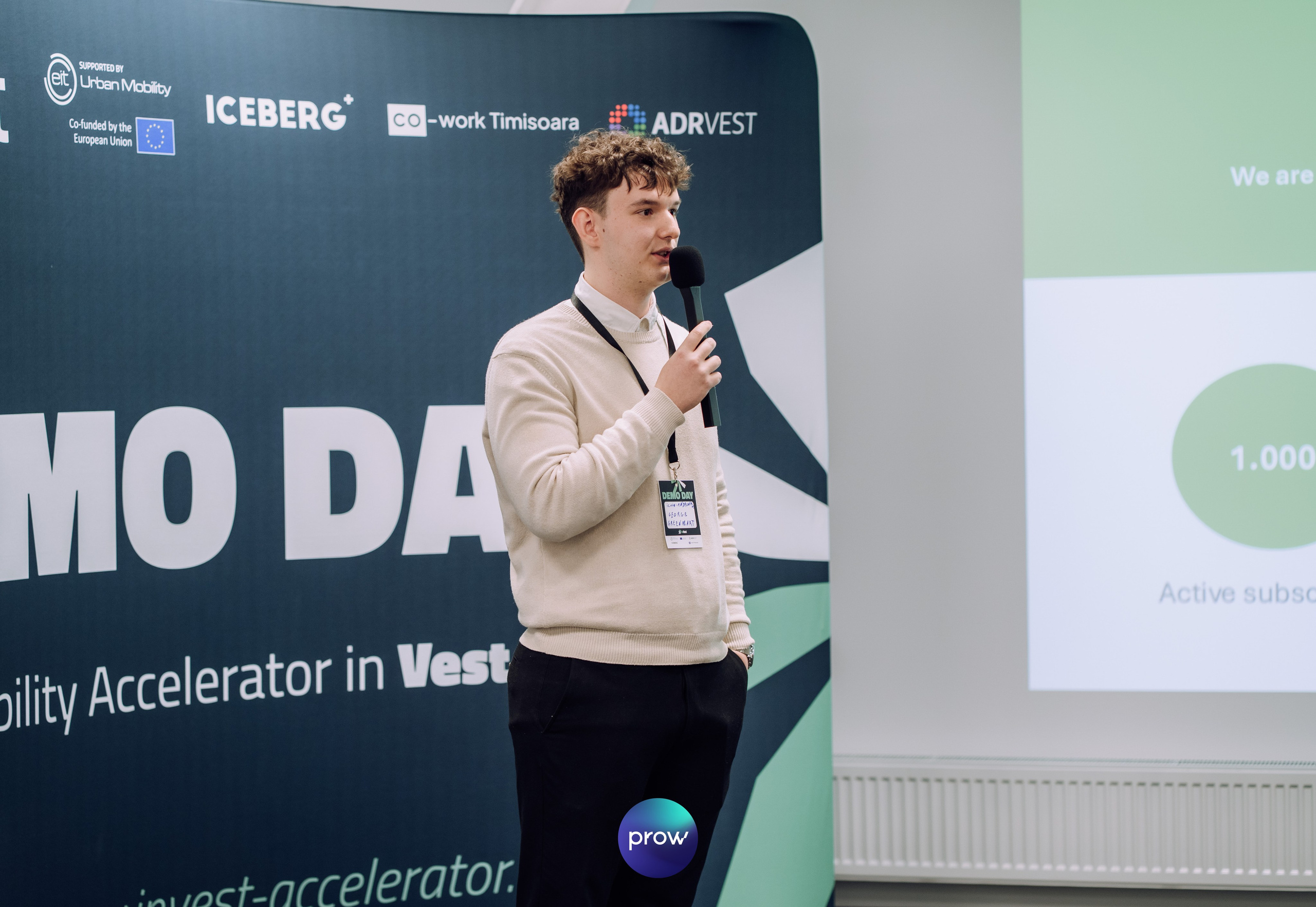 InVest DemoDay @ Cowork. Cozac Cristian Photographer
