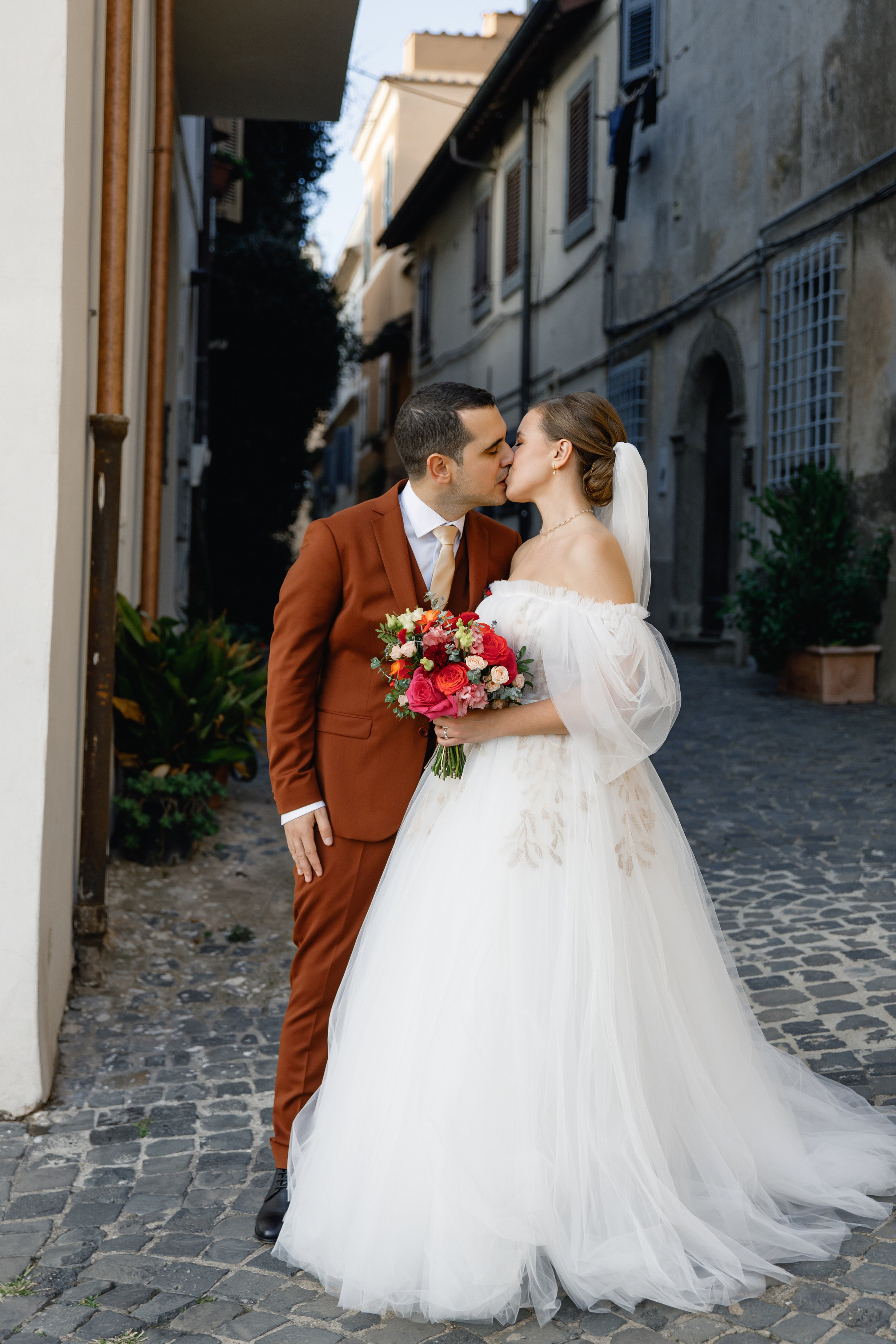 Wedding Photographer in Rome. Wedding Photographer Rome Tuscany Como Sicily Puglia Amalfy Italy- Oksana Savenchuk