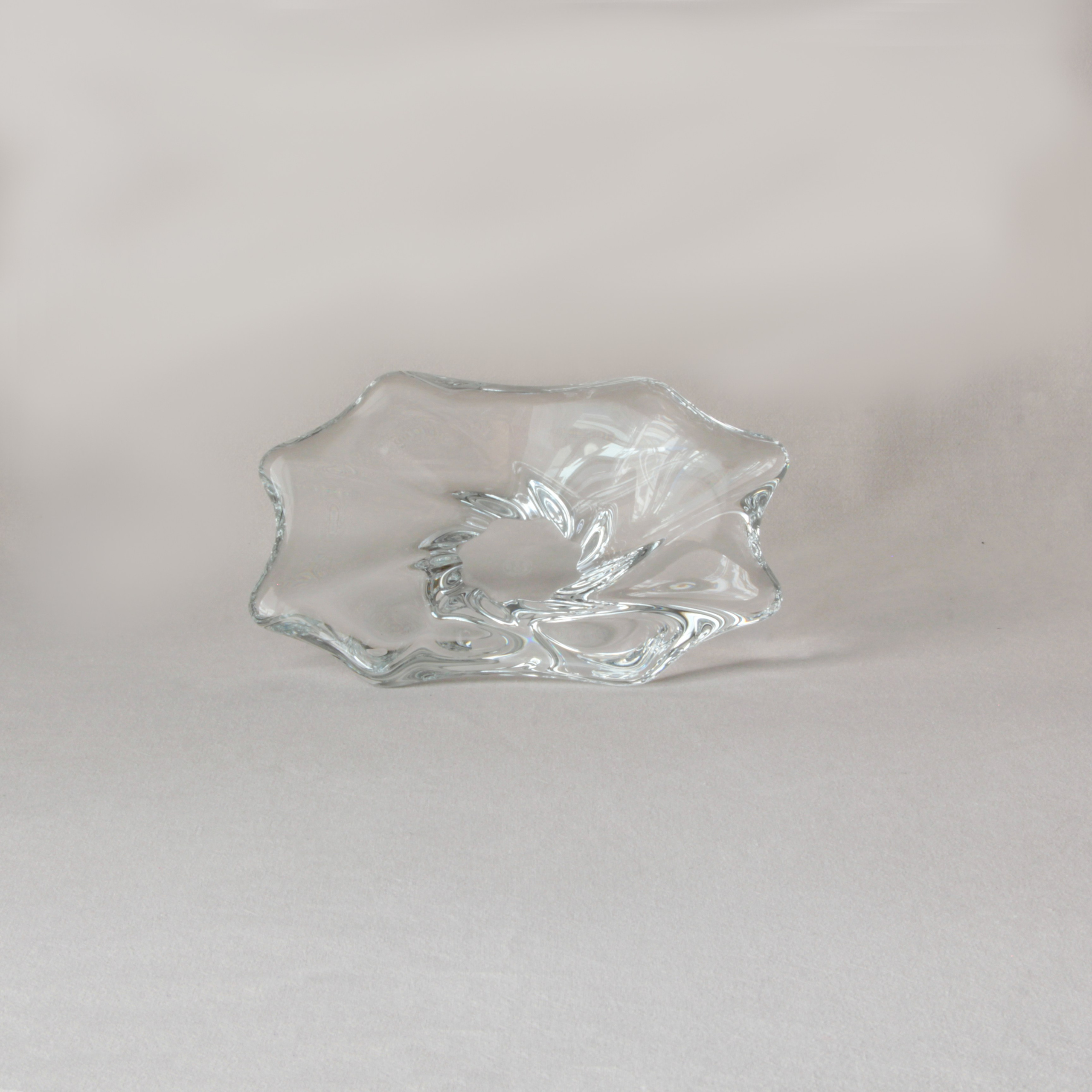 Baccarat. Современнные и актикварные украшения в Барселоне, Москве и Санкт-Петербурге