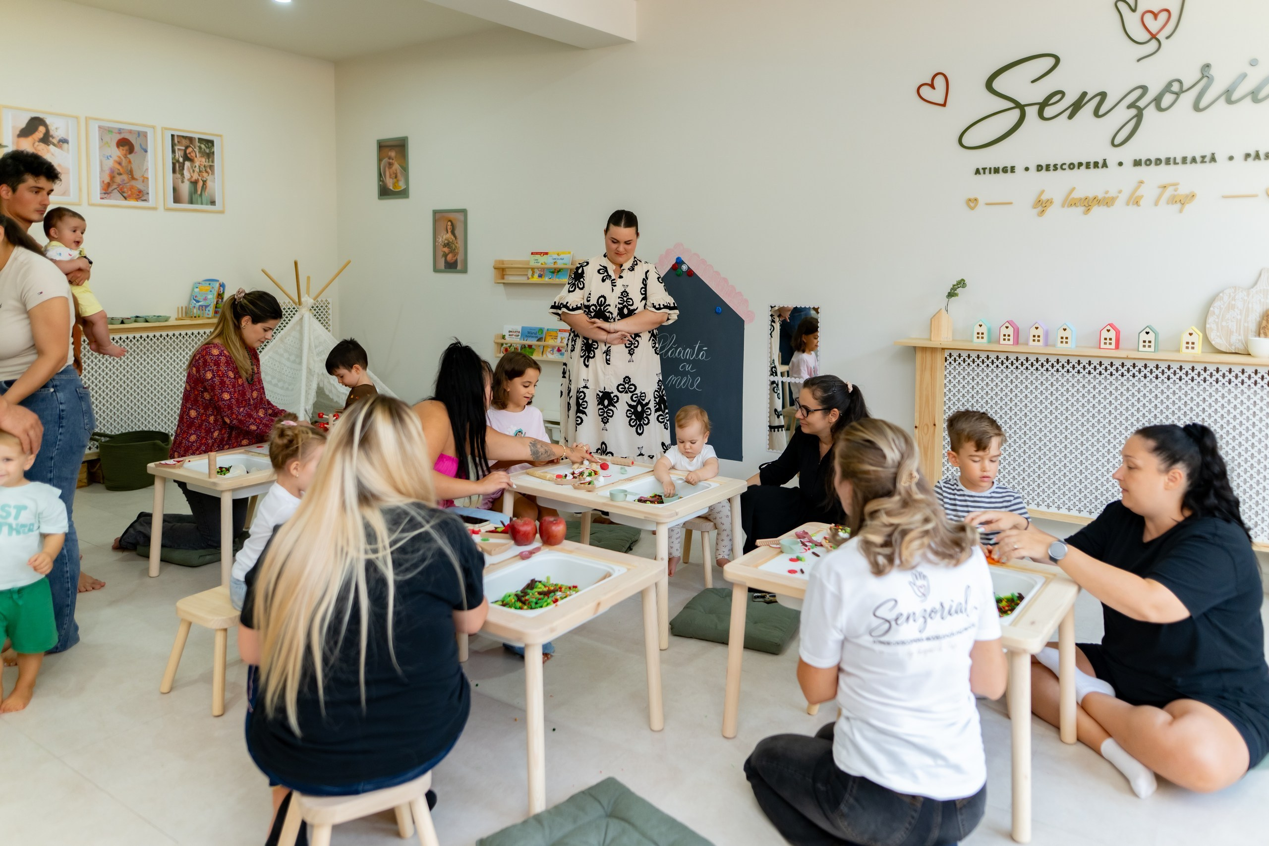 În atelier la senzorial. Atelier Senzorial Dobroești, lângă București | Ateliere senzoriale copii 1–6 ani