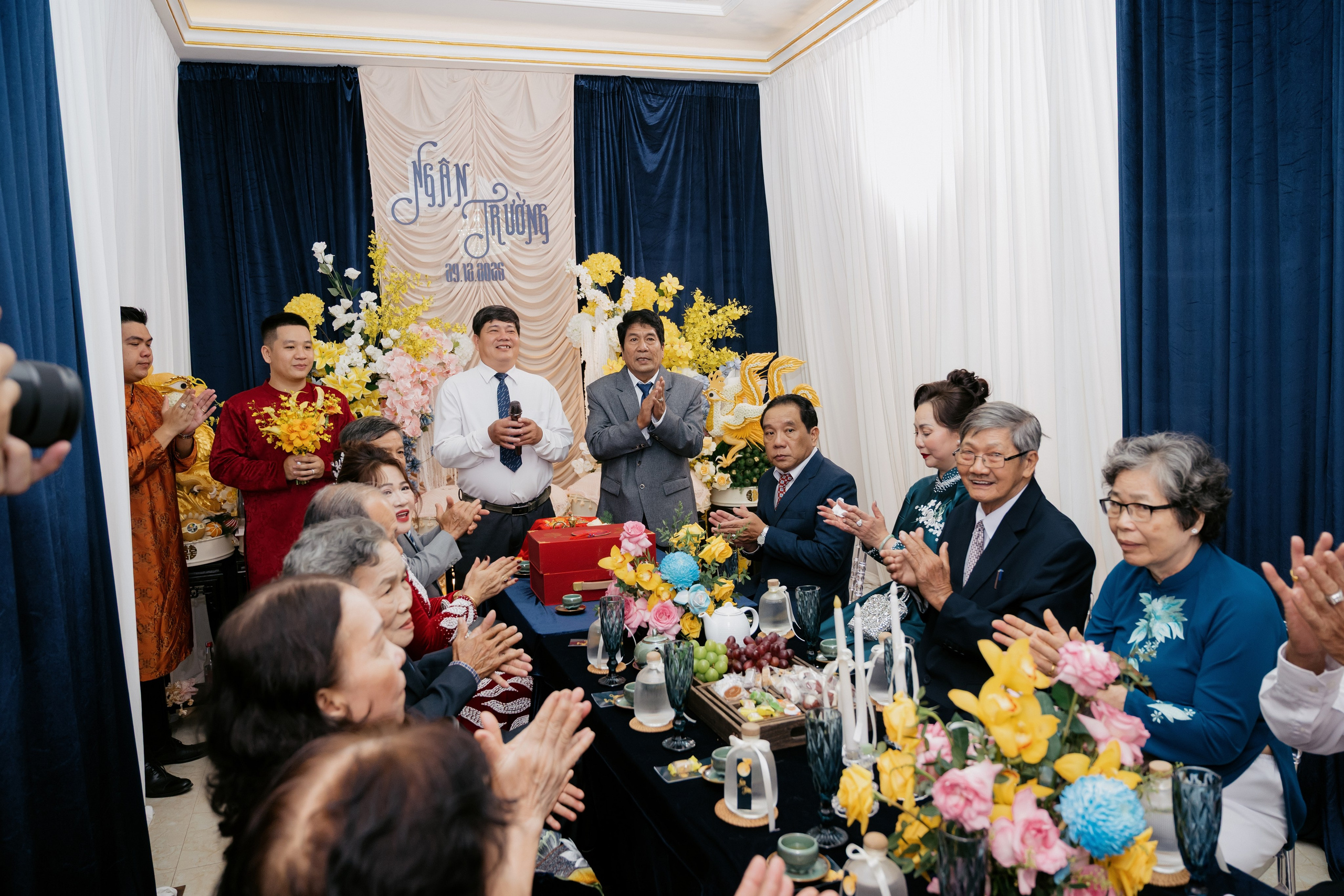 TRƯỜNG & NGÂN / Wedding Ceremony. Saigon Wedding Present | Art Beyond Moments