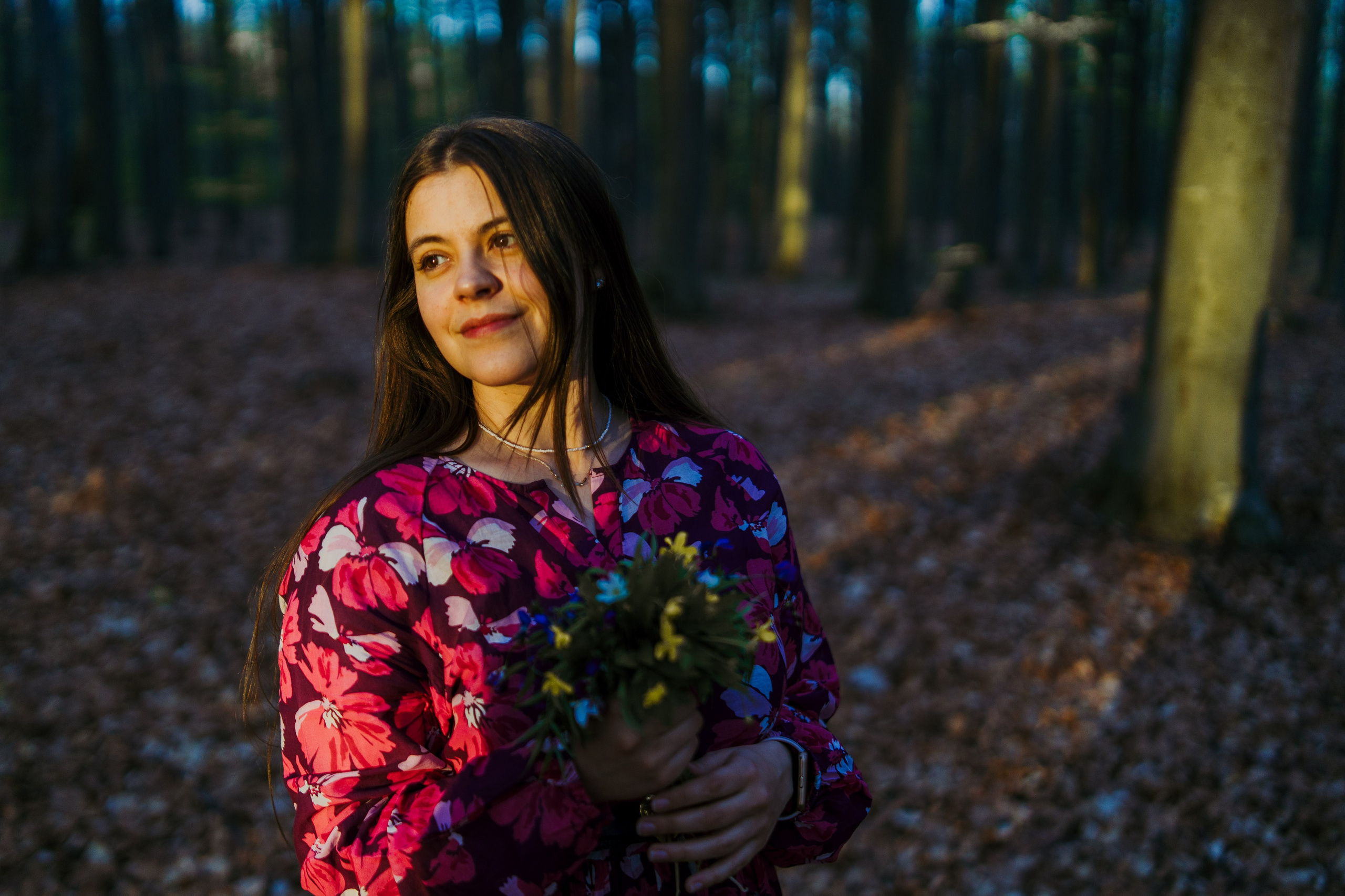 Woods Art | Beatrice Muntean. Foto-Video Nunta Iasi, Suceava, Bucuresti / Disponibilitate 2025 — 2026 — 2027