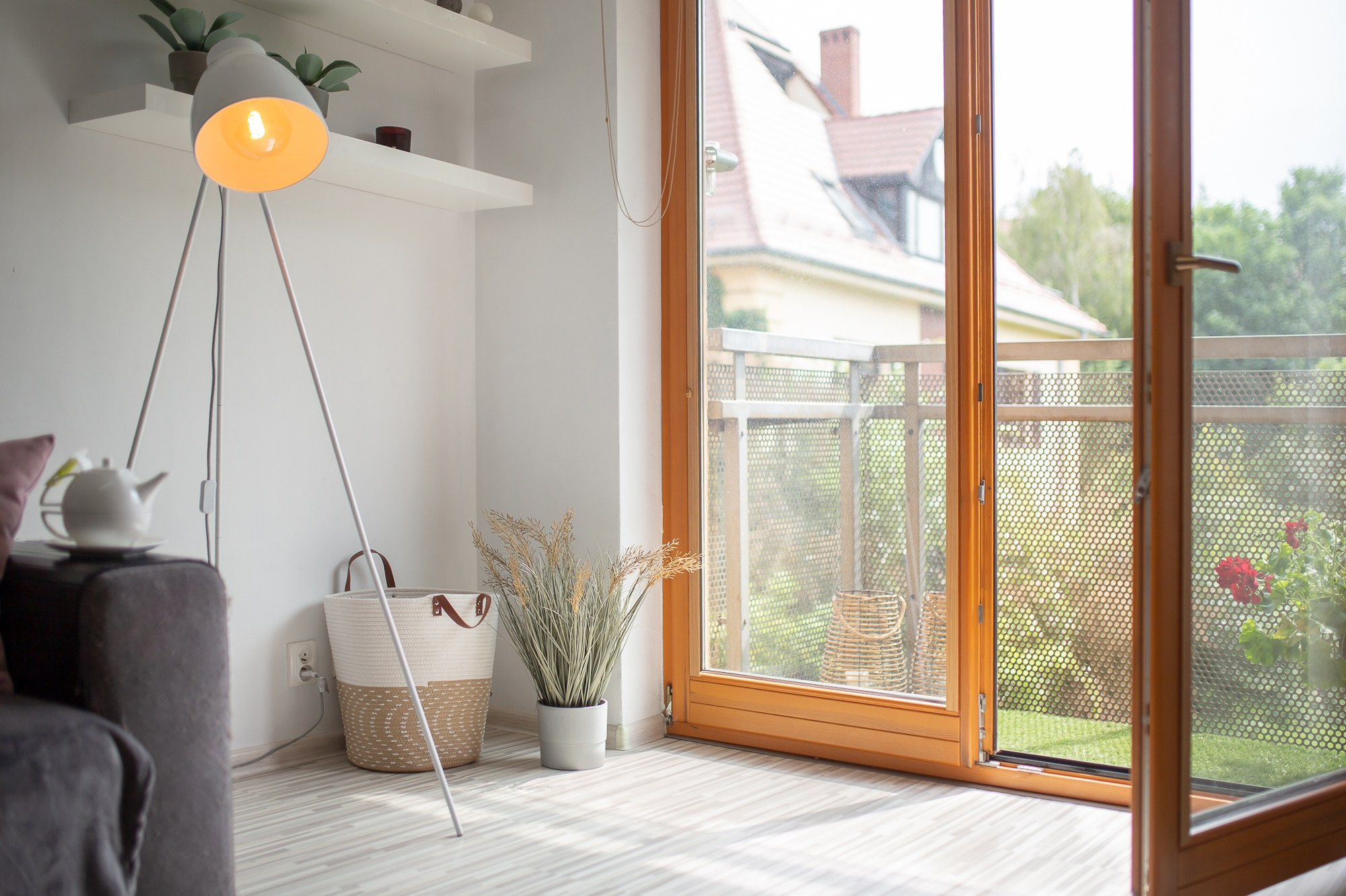 Fotografia nieruchomości, wnętrz, mieszkań, restauracji, biur i apartamentów. Wedding and portrait photographer in Poland Vitali Frozen