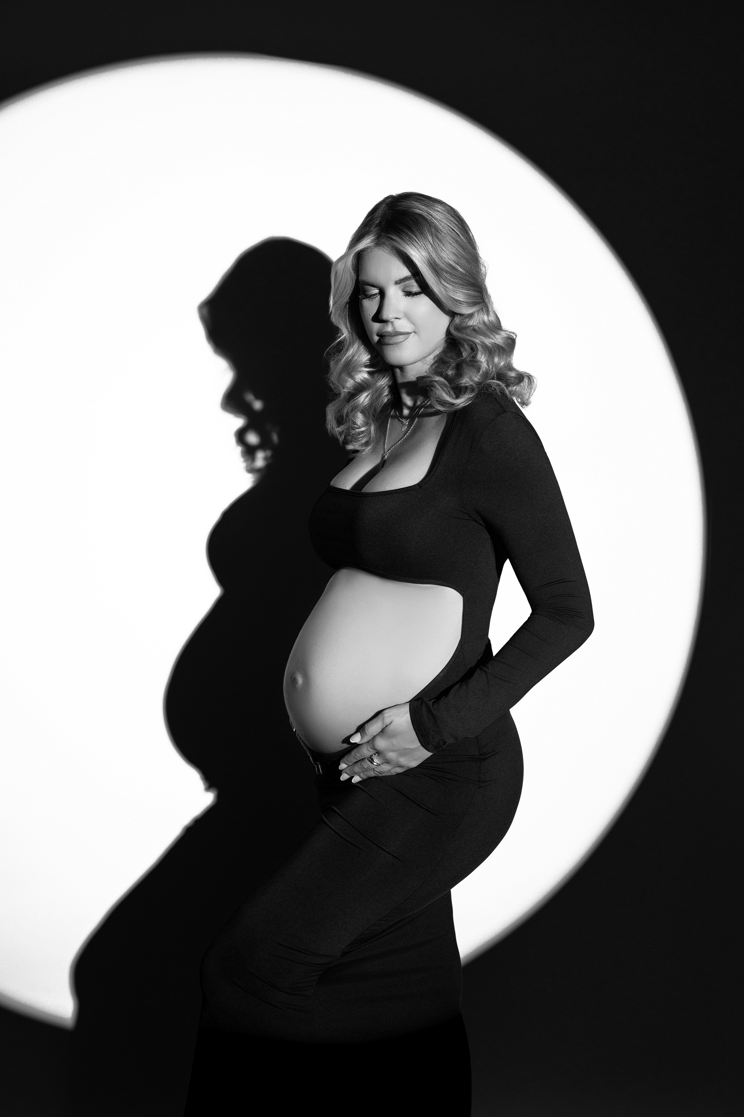 Babybauch. Neugeborene- Schwangerschaft- und Kinder Fotografin in Lehre