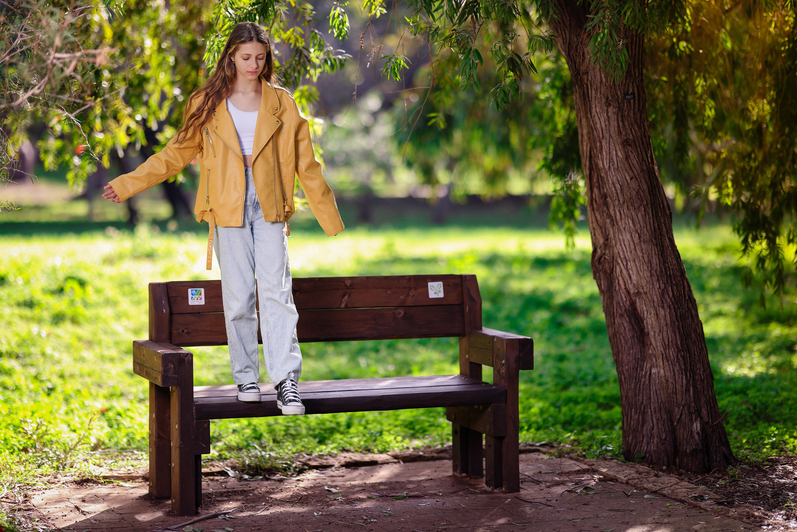 בוק בת מצווה אוולין. Time machine Studio