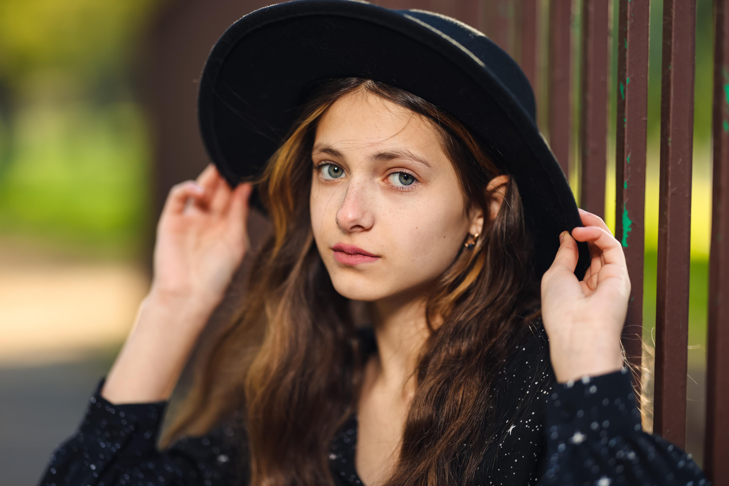 בוק בת מצווה אוולין. Time machine Studio