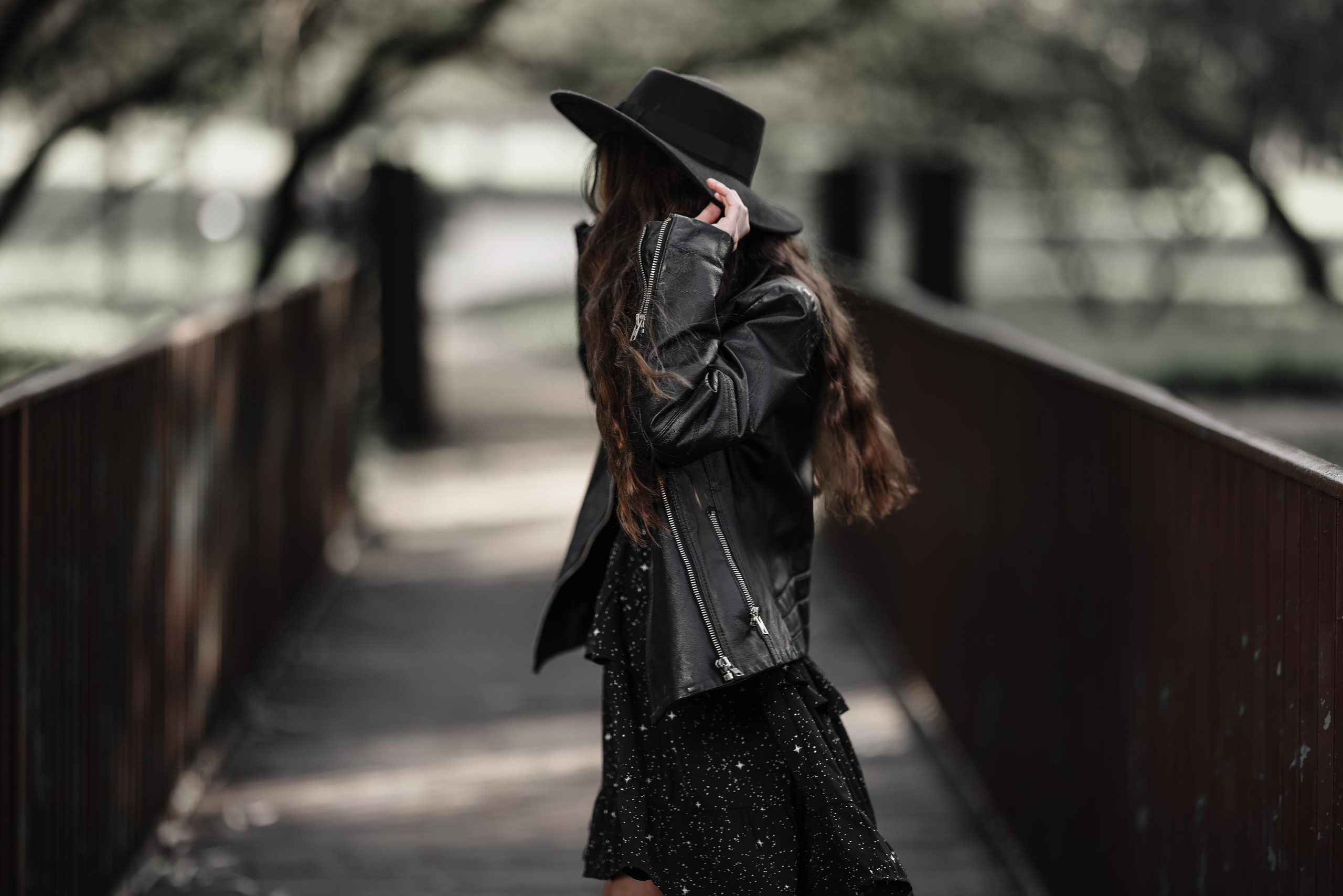 בוק בת מצווה אוולין. Time machine Studio