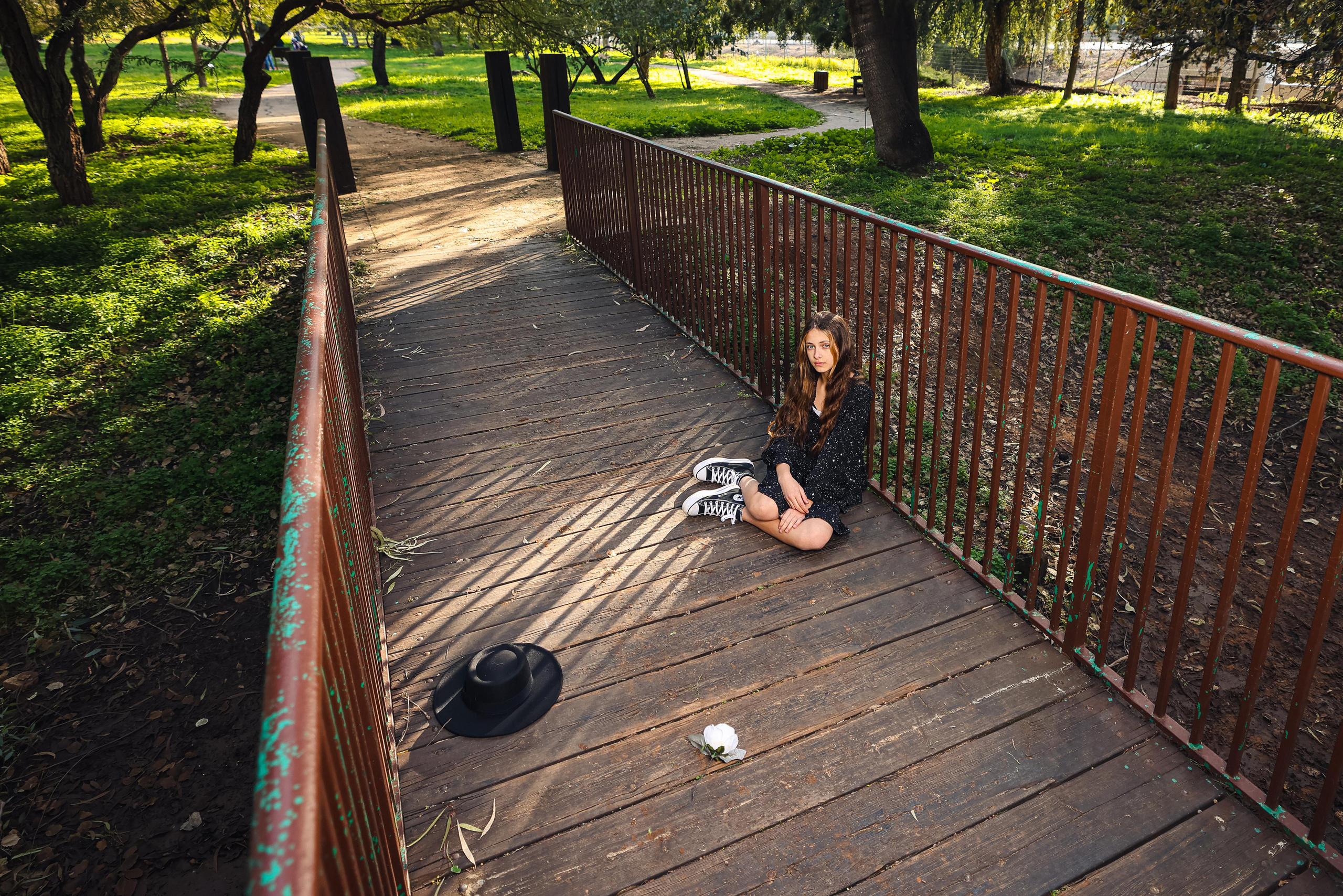 בוק בת מצווה אוולין. Time machine Studio