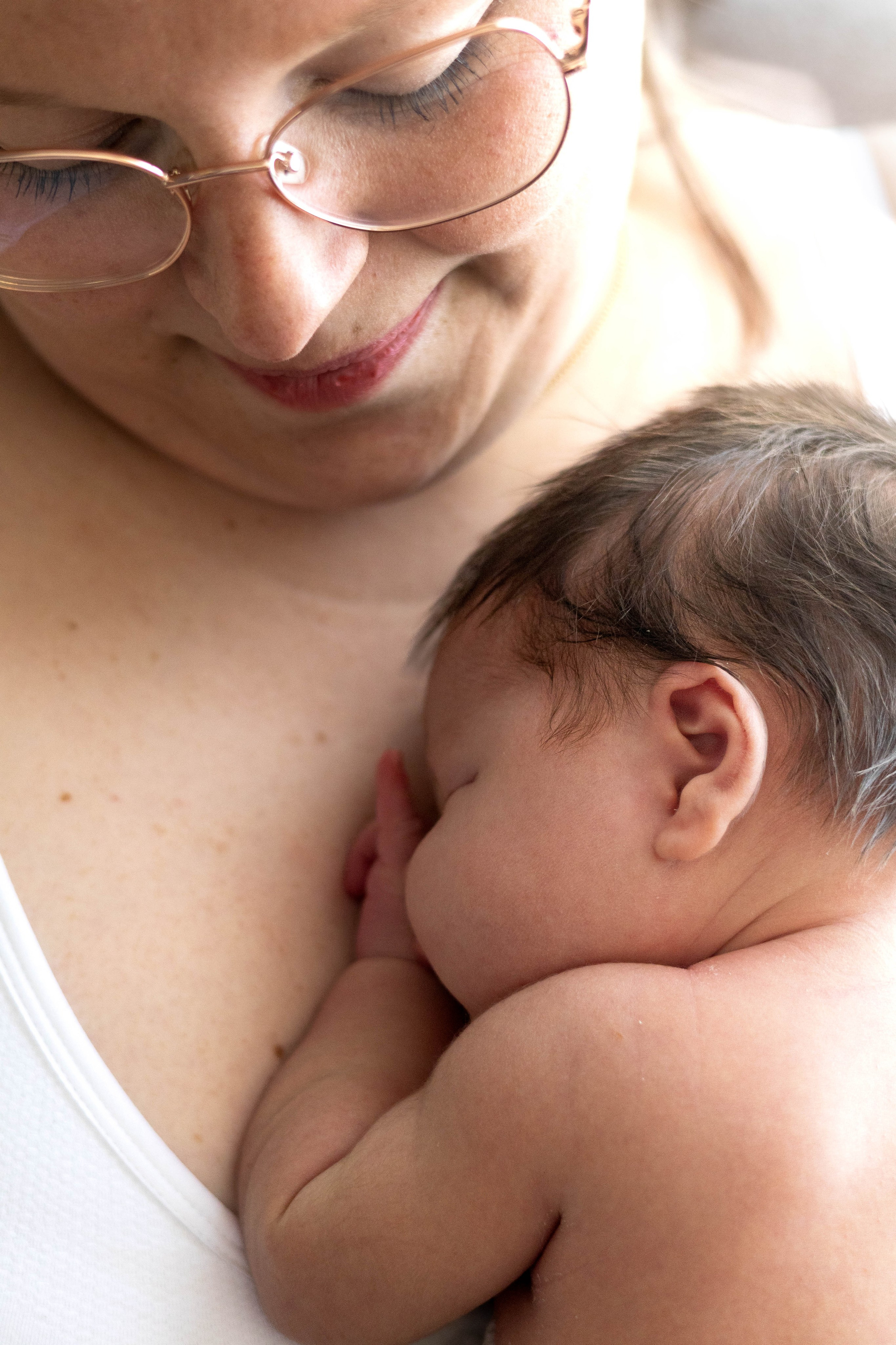 Newborn. Zwangerschapsfotografie, newborn, gezinnen, branding, liefde én geboortefotografie