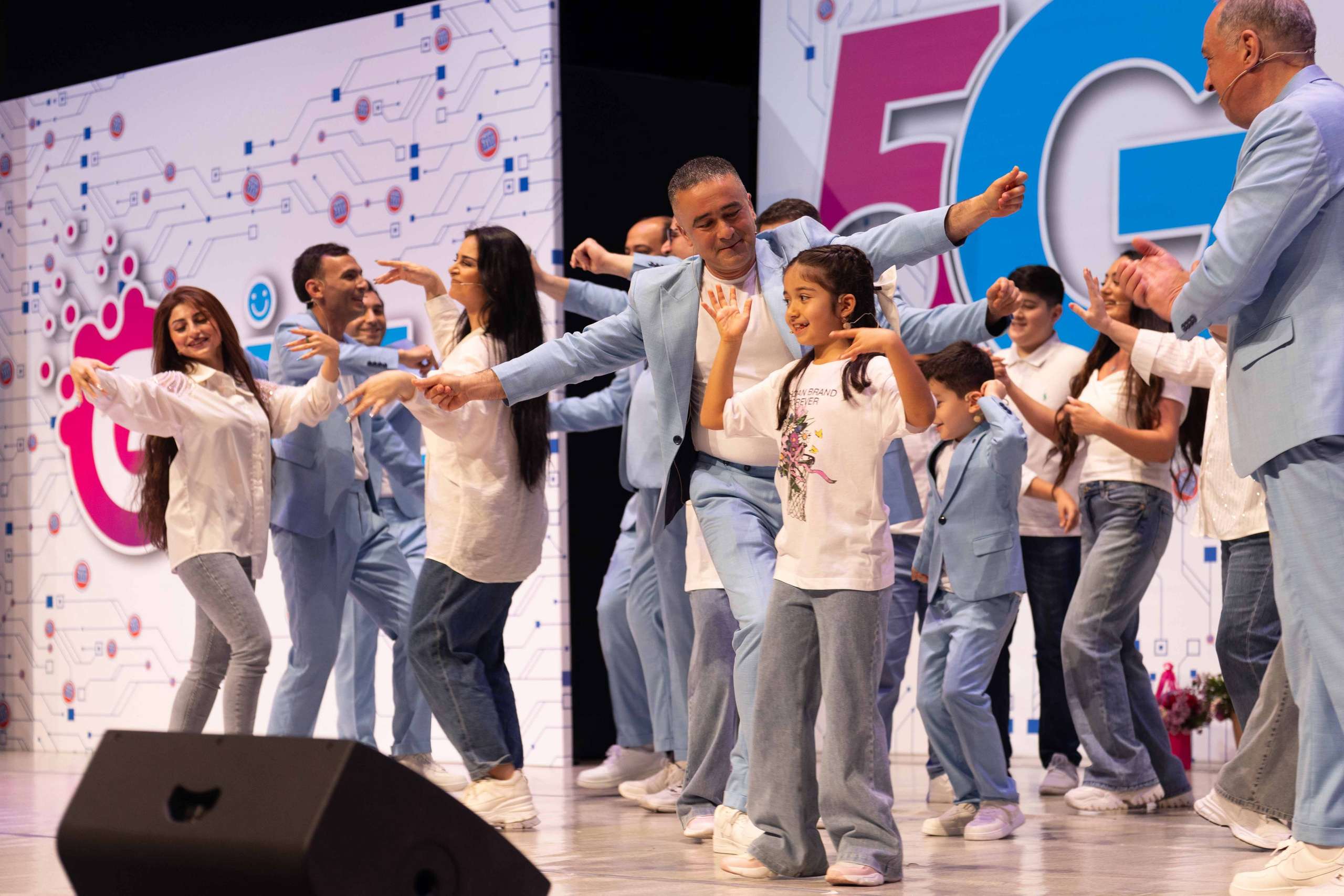 PLANET PARNI IZ BAKU. Wedding&Event photographer Ismail Rzayev in Baku