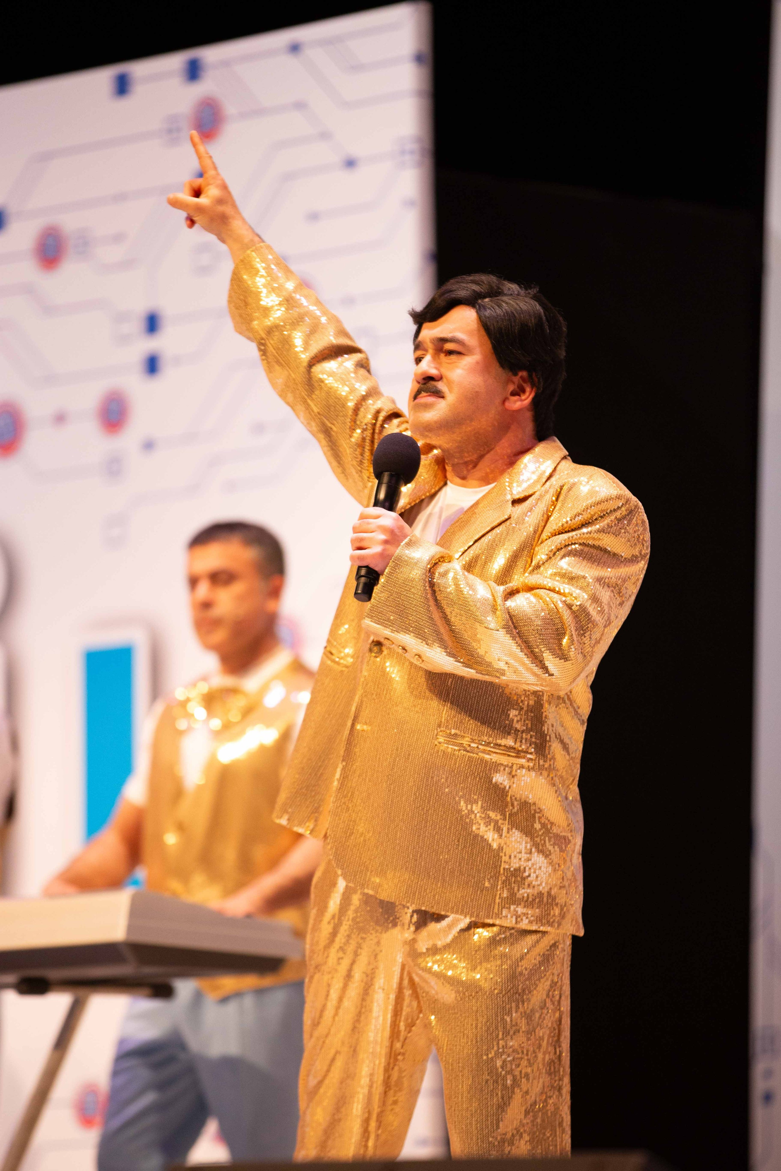 PLANET PARNI IZ BAKU. Wedding&Event photographer Ismail Rzayev in Baku