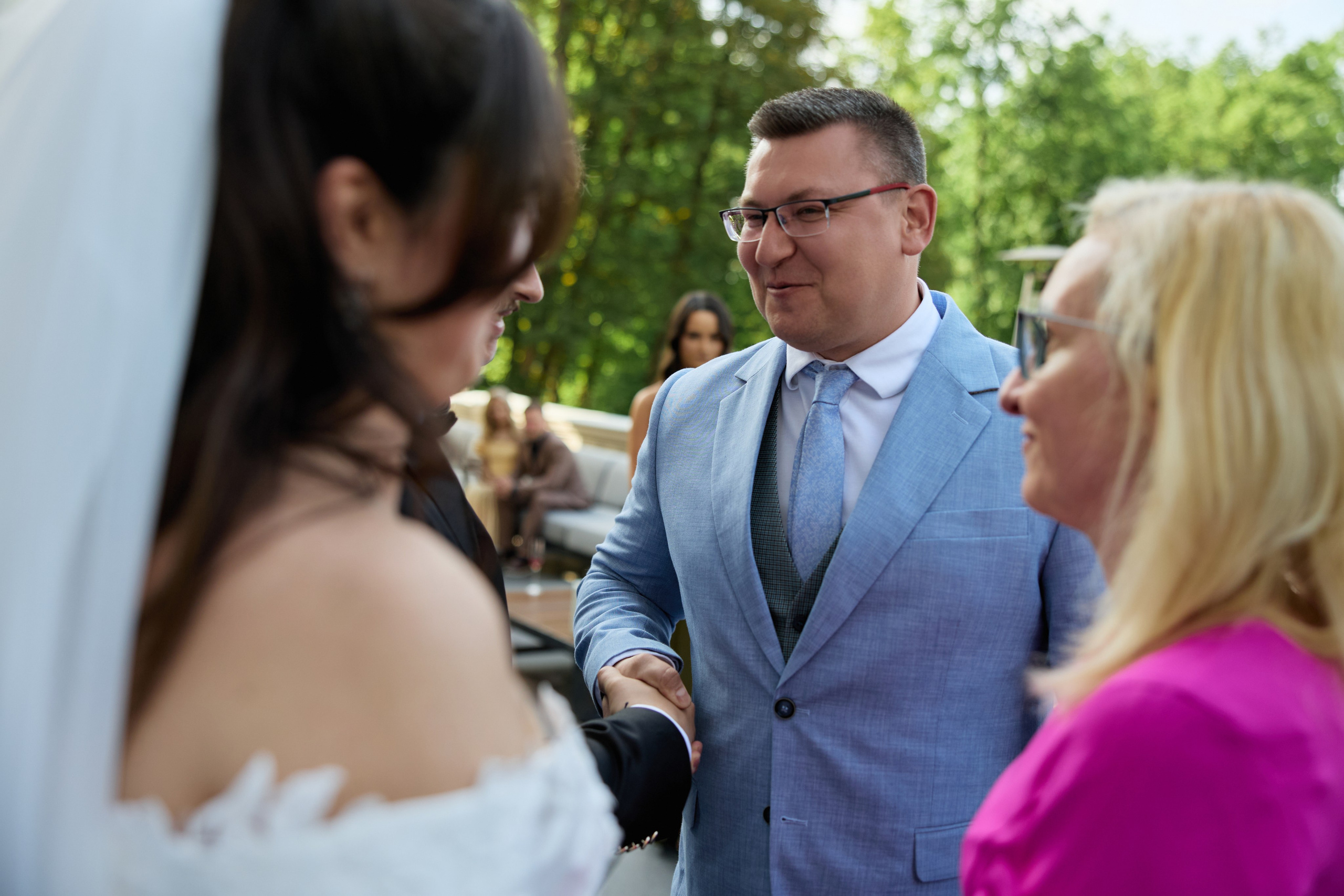 Wiktoria & Kacper. Pałac Goetz. Fotograf ślubny i rodzinny w Krakowie Yana Klymova