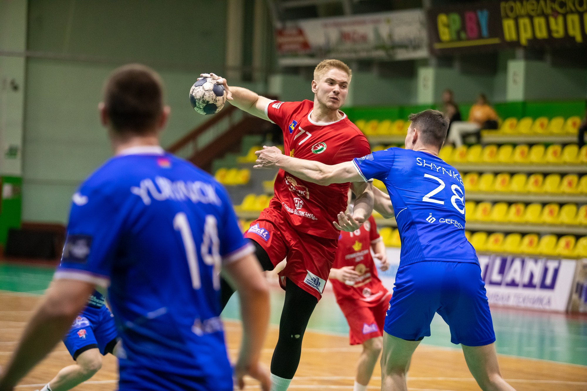 Спортивные фоторепортажи с гандбольных матчей