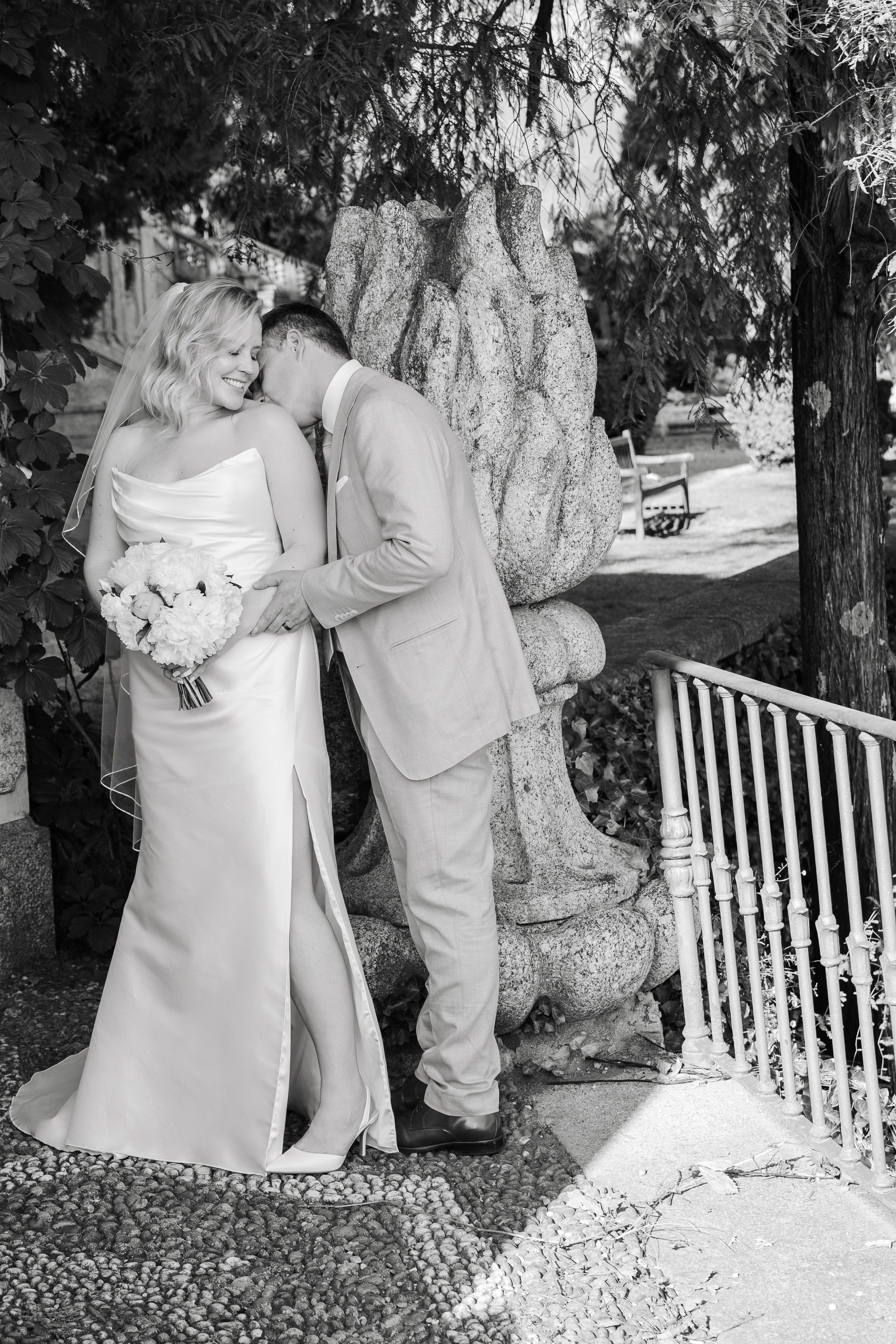 ASHLEY AND RENZO _LAKE COMO. PHOTOGRAPHER IN ITALY