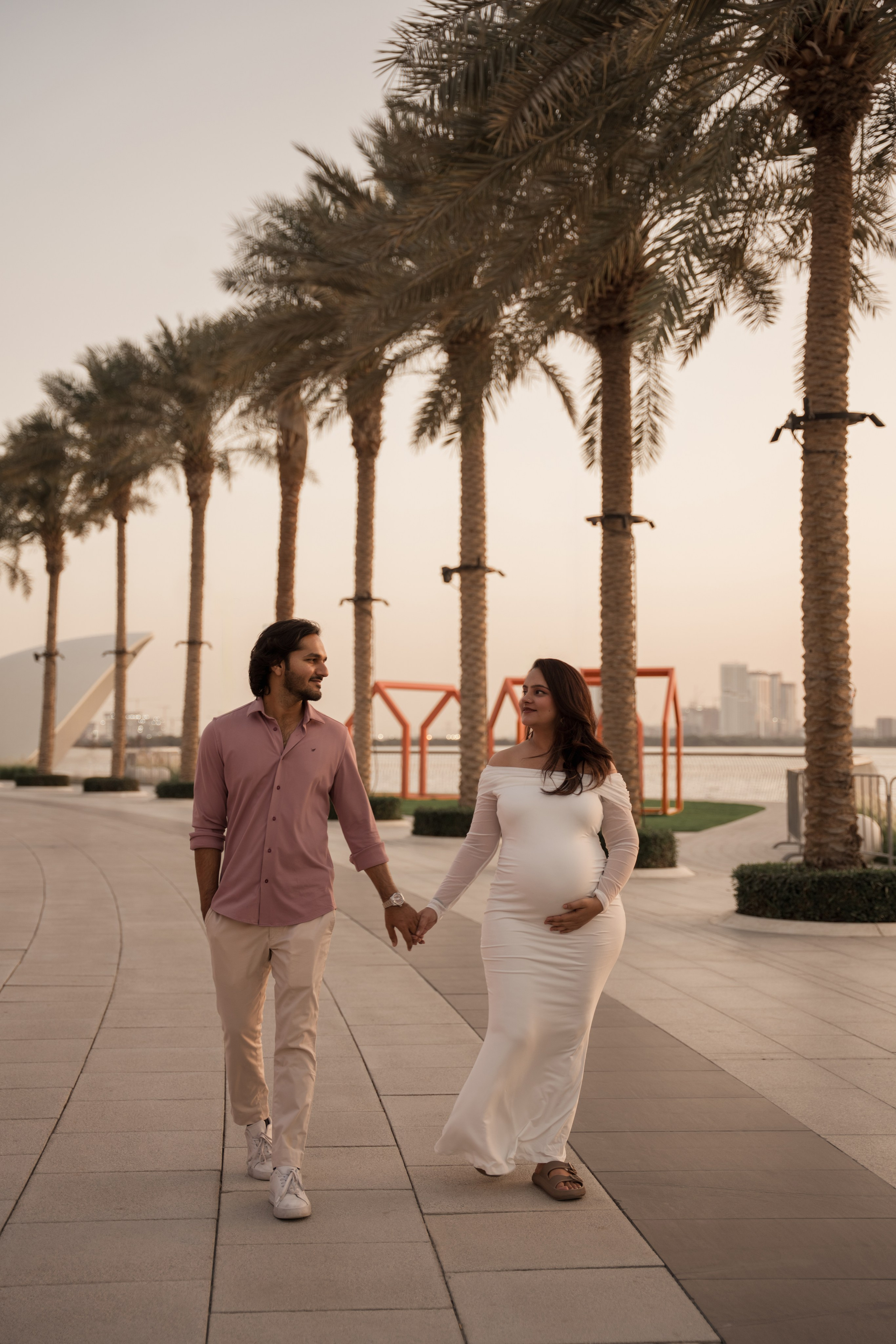 Sunset Symphony of Love. Angela Iakovleva — Family Photographer in Dubai