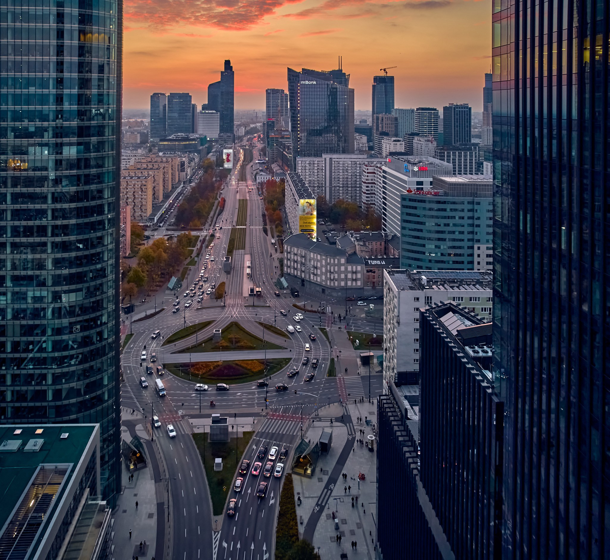 „Mam tak samo jak Ty…” - Warszawa z lotu ptaka. Andriej Szypilow — Photography & Videography