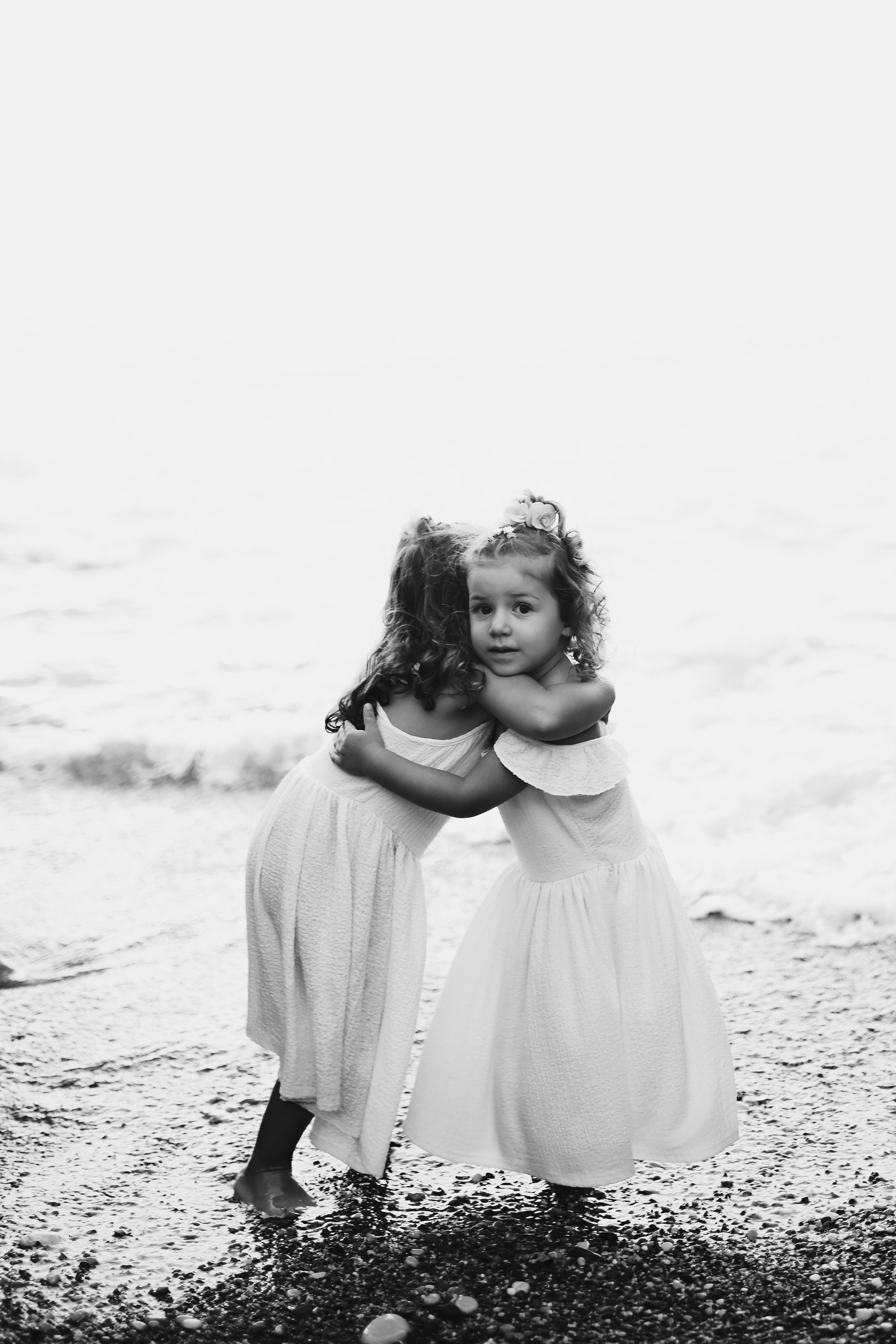 Oικογενειακή φωτογράφιση στη φύση Ρόδος. Φωτογράφος νεογέννητων στη Ρόδο. Φωτογράφιση εγκυμοσύνης