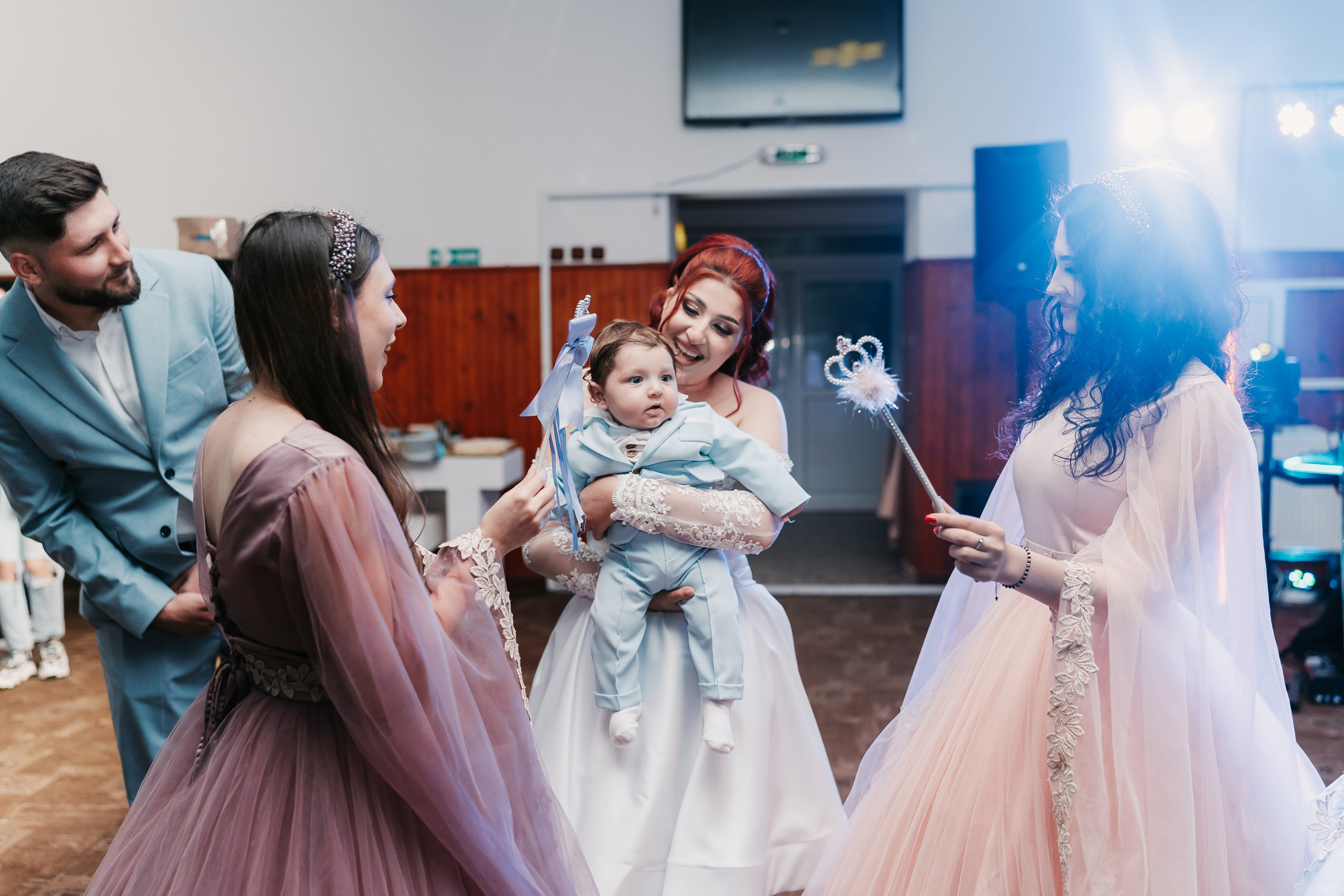 Lucas Andrei. Dara Lens | The art of remembering