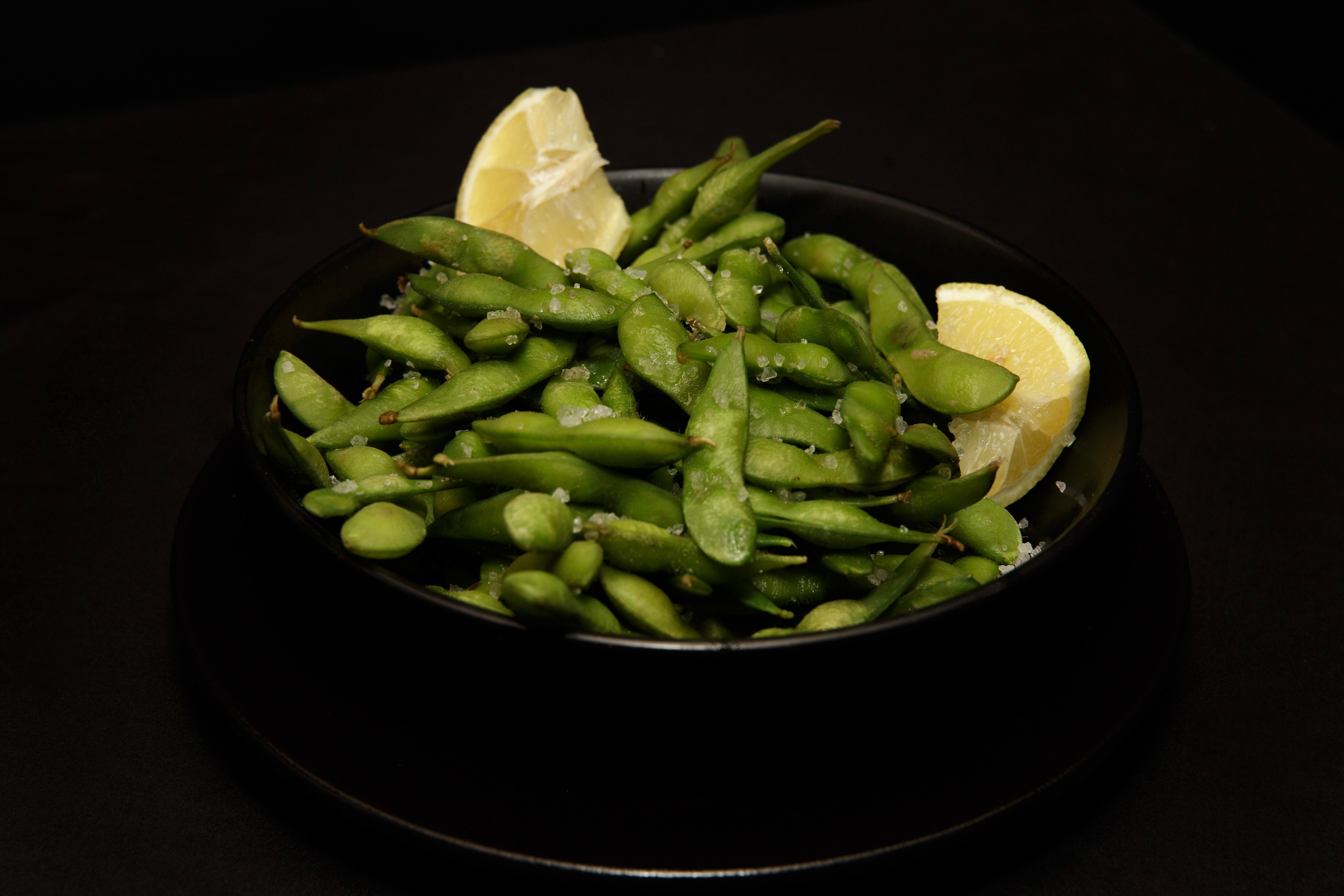 Контентная съемка для бара Focus. Портретный и репортажный фотограф в Израиле Рома Бирман