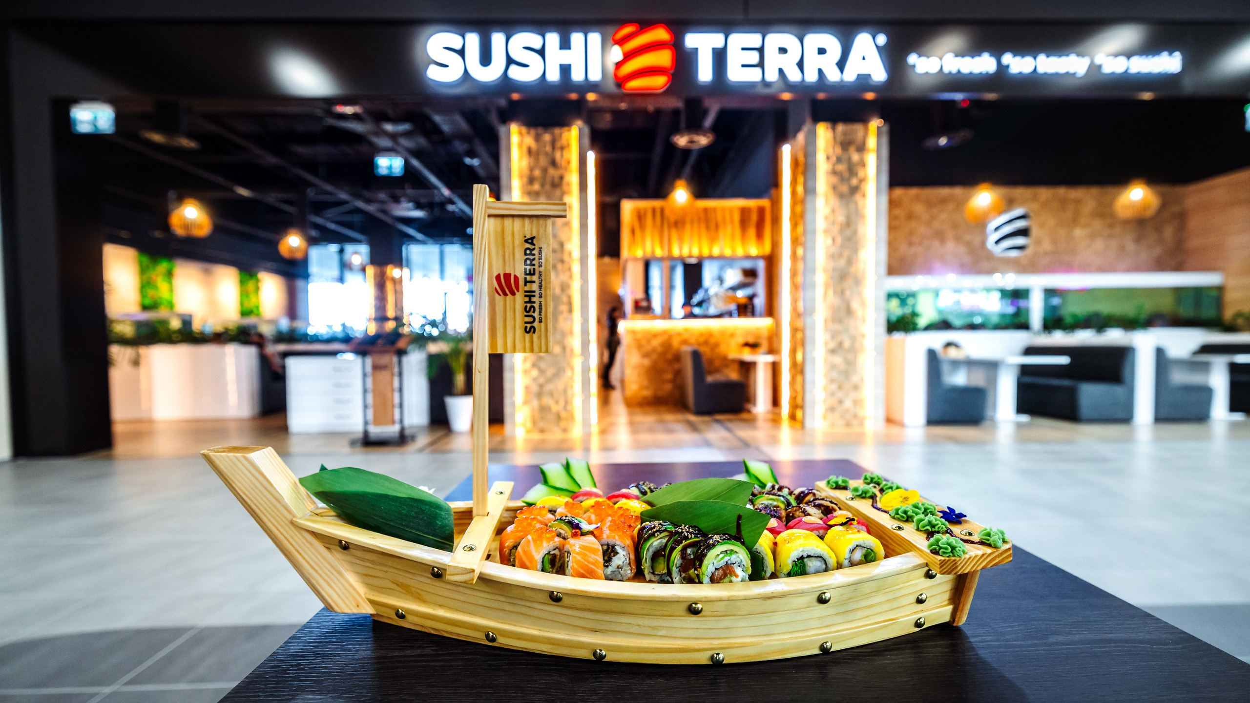 Sushi Terra. Marius Ciocan