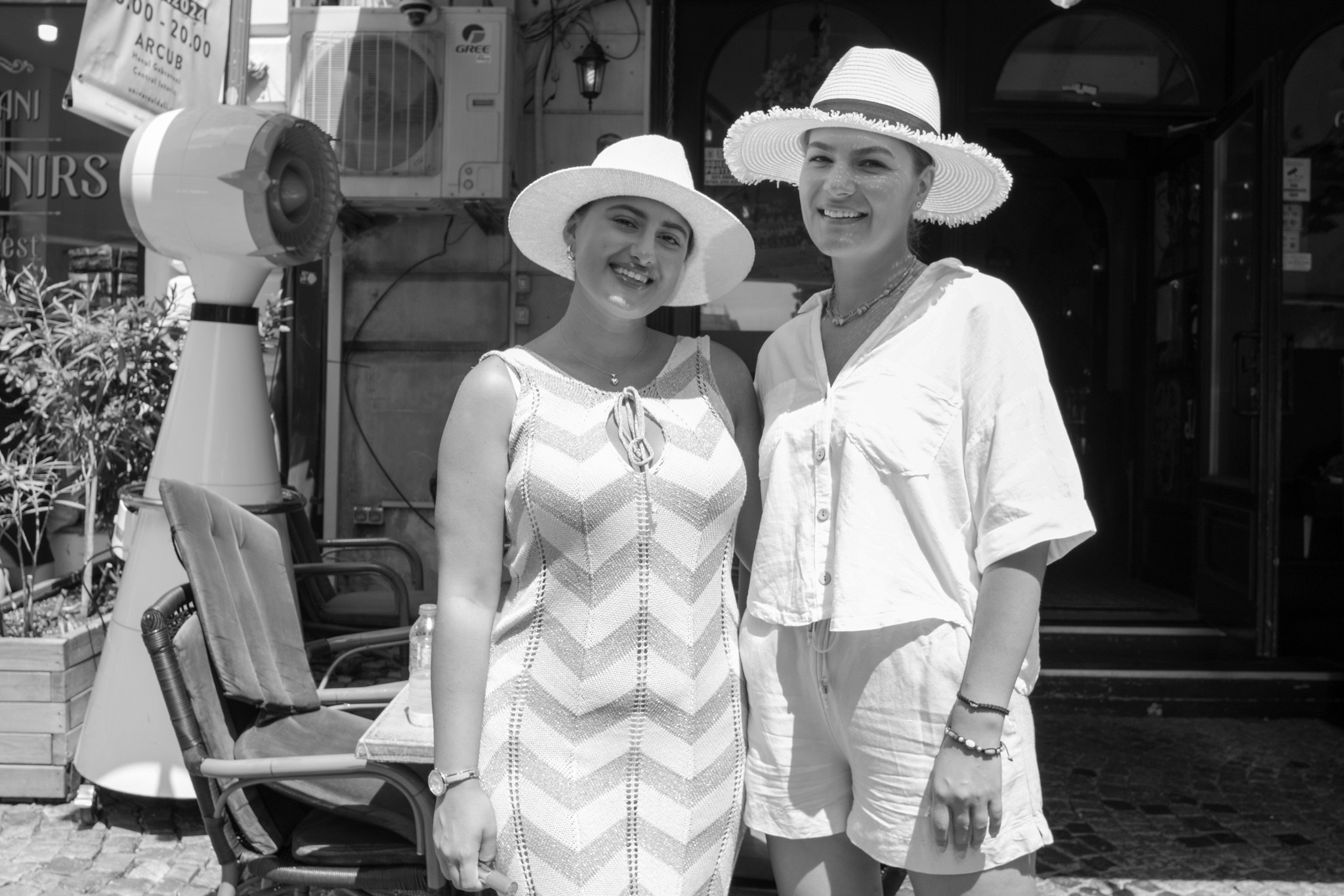 Street Portraits. Humanistic street photographer in Bucharest