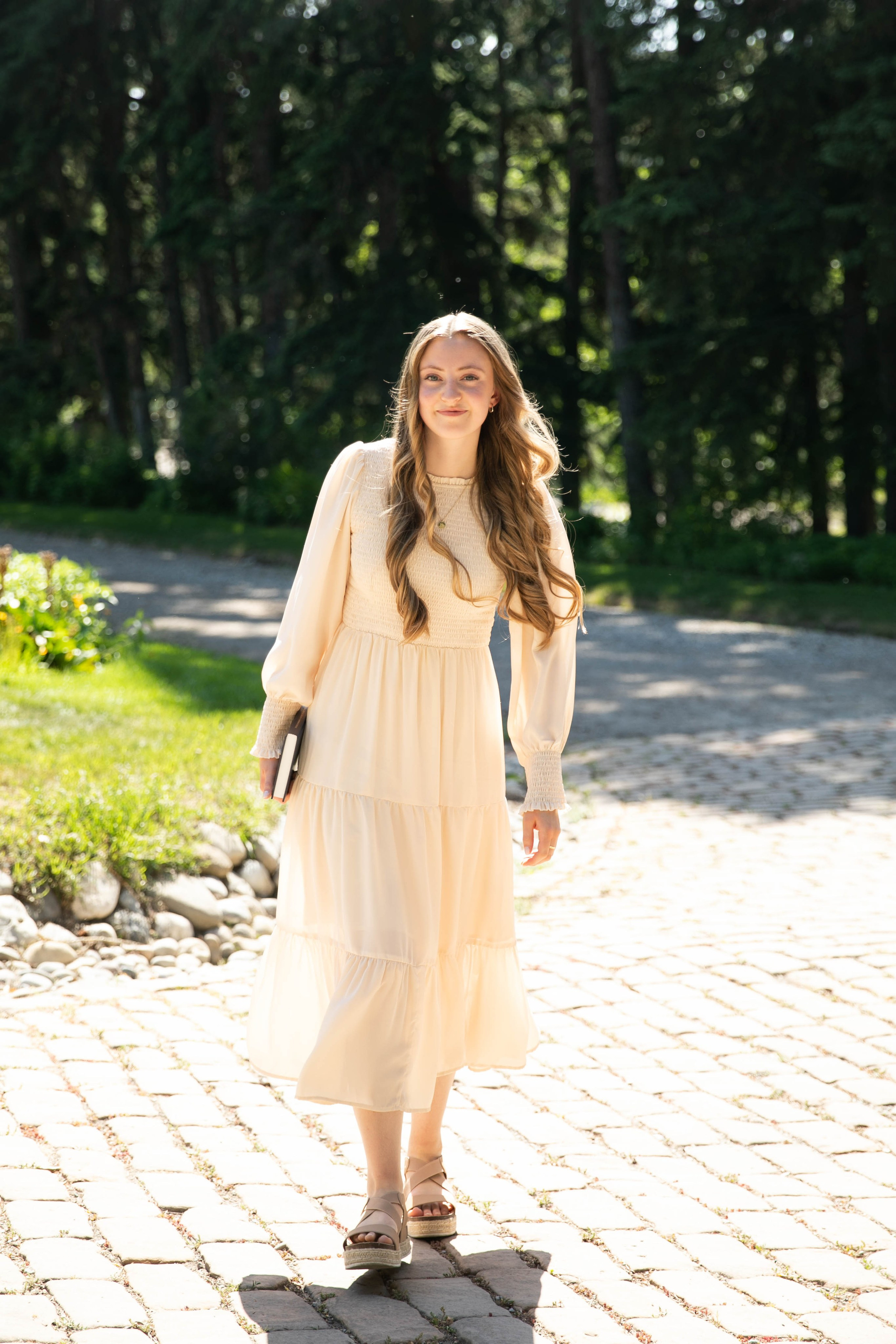 Chloe — Readers Rock. Fotografía accesible en Calgary