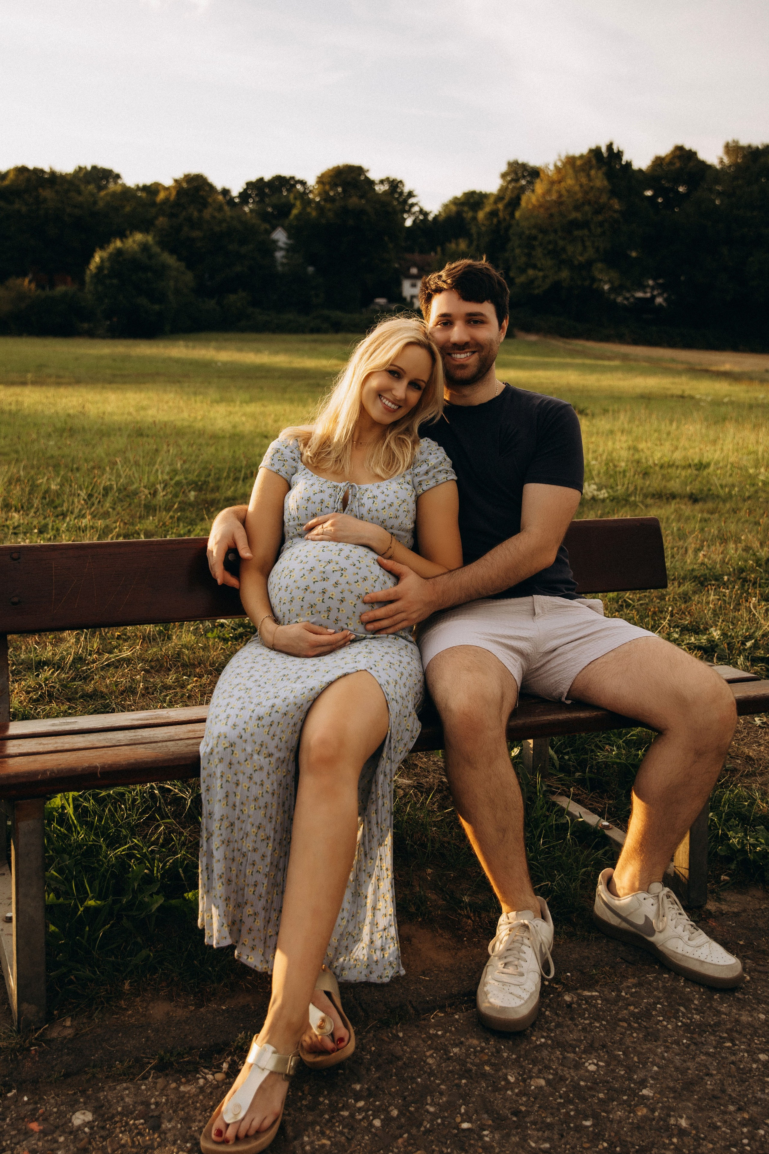 Babybauch. Photographer Düsseldorf, Cologne, NRW — Kristina Braudo