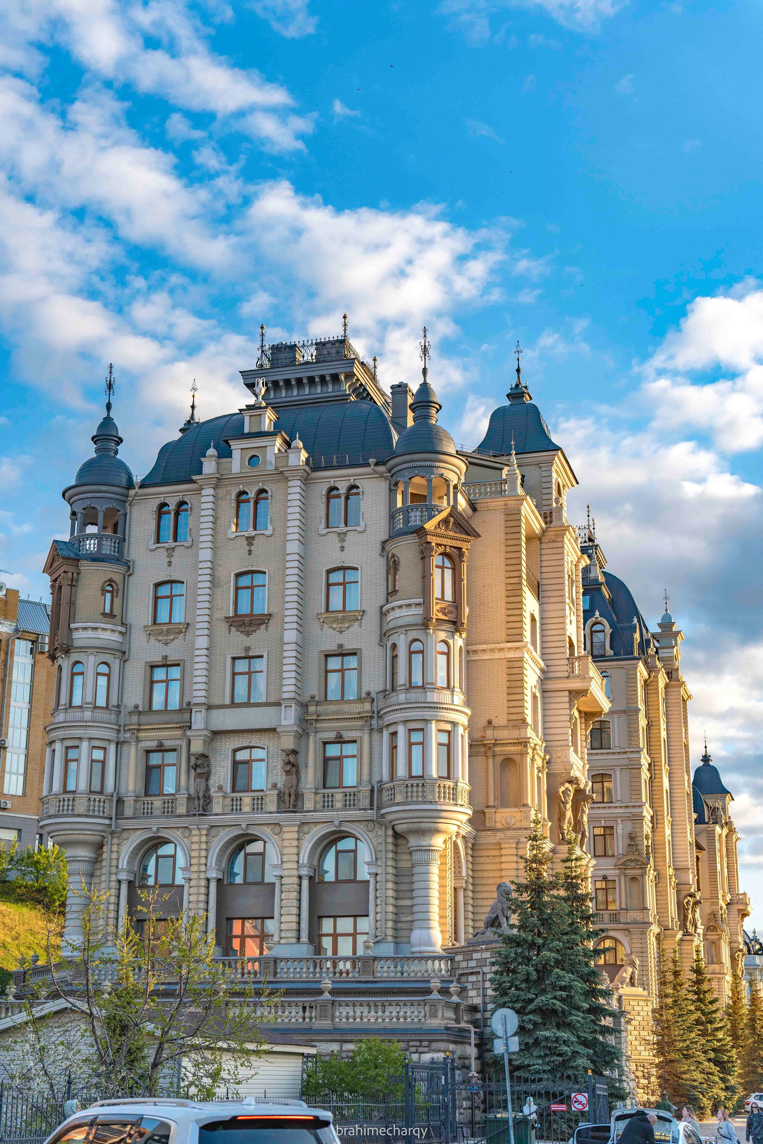 Фото. Брахим — фотограф