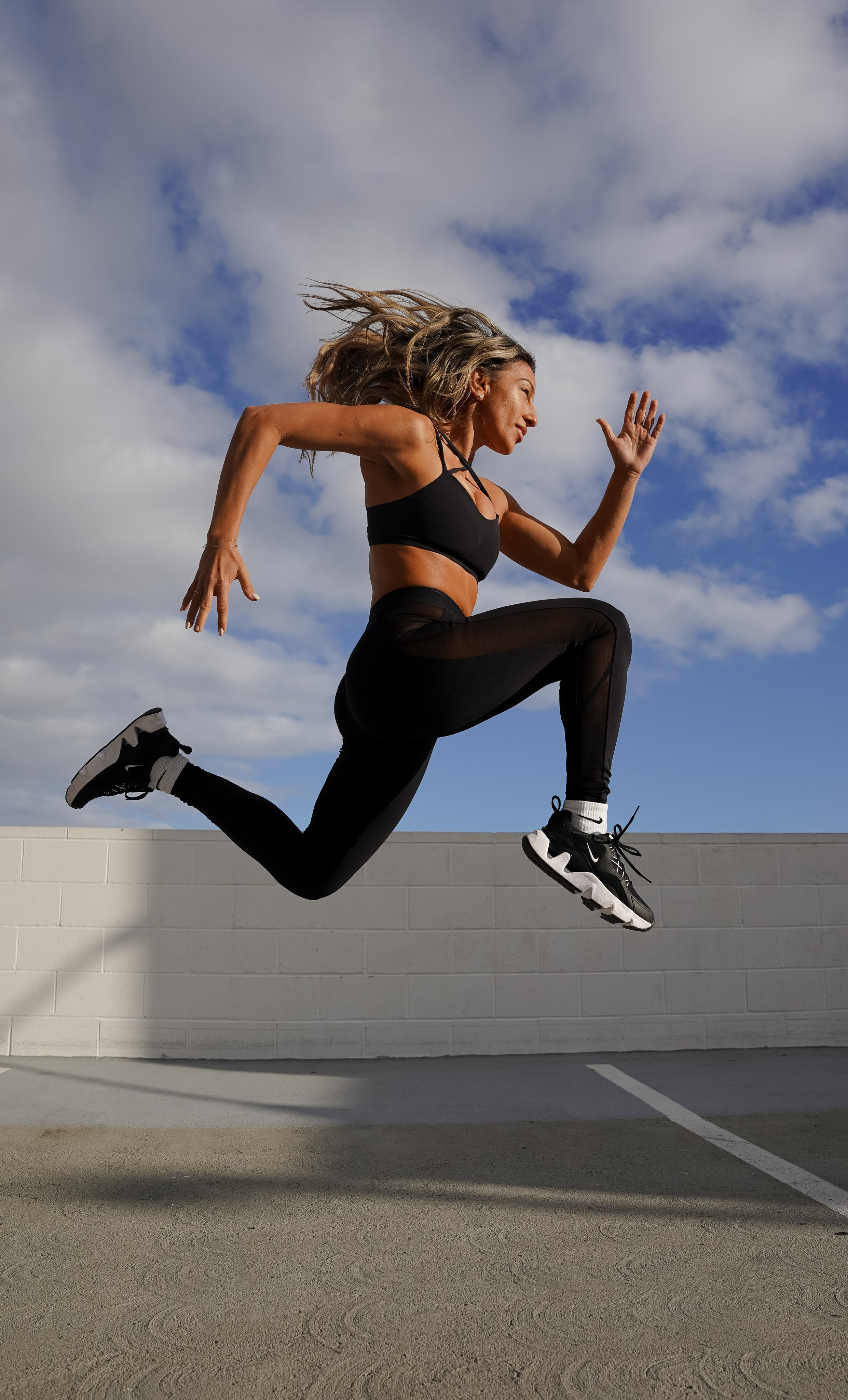 Fitness Photographer in Los Angeles | Kristina Vasilenko. Santa Monica based photographer Kristina Vasilenko