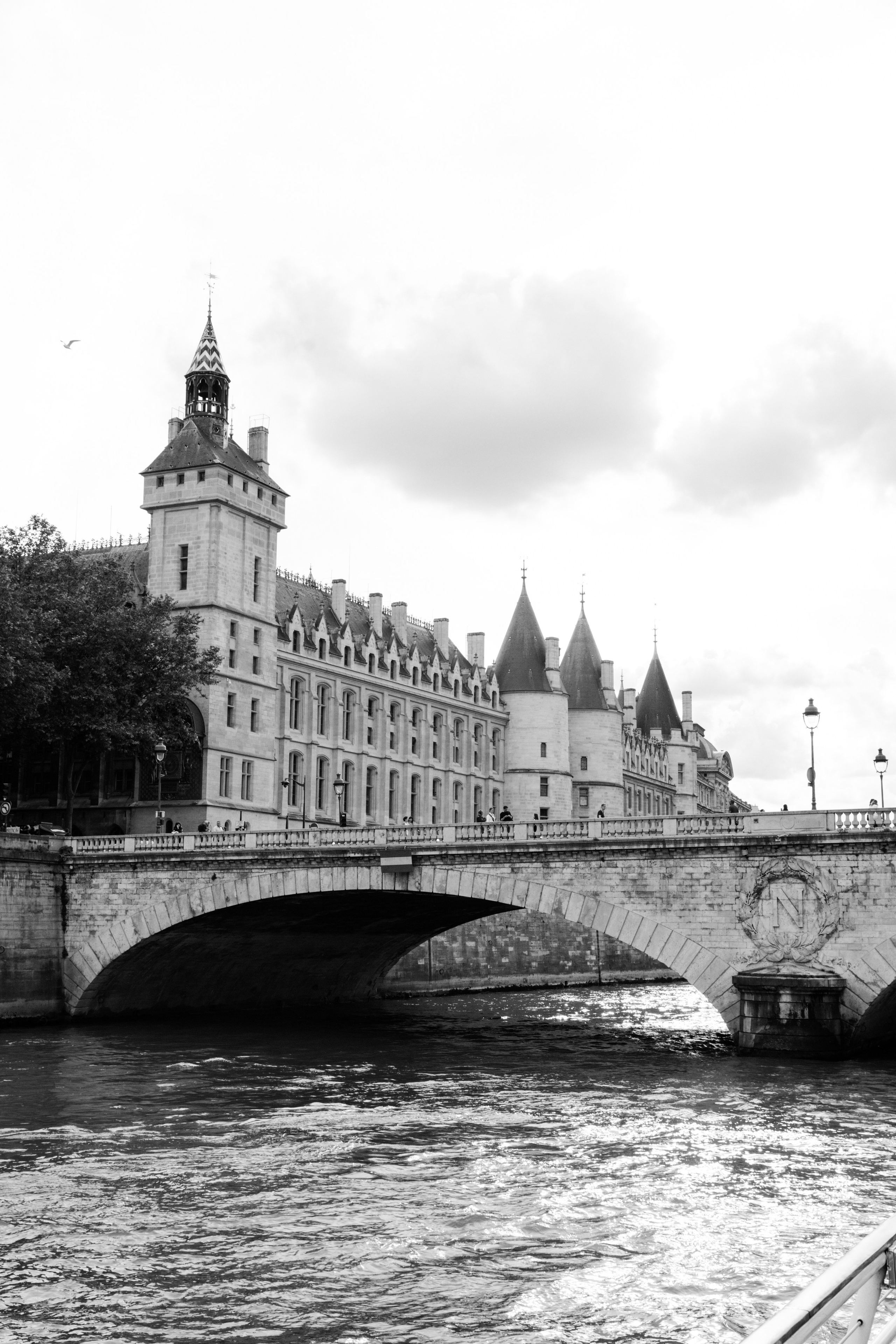 Camille & Kenny | Wedding Photography in Paris. Paris Wedding Photographer
