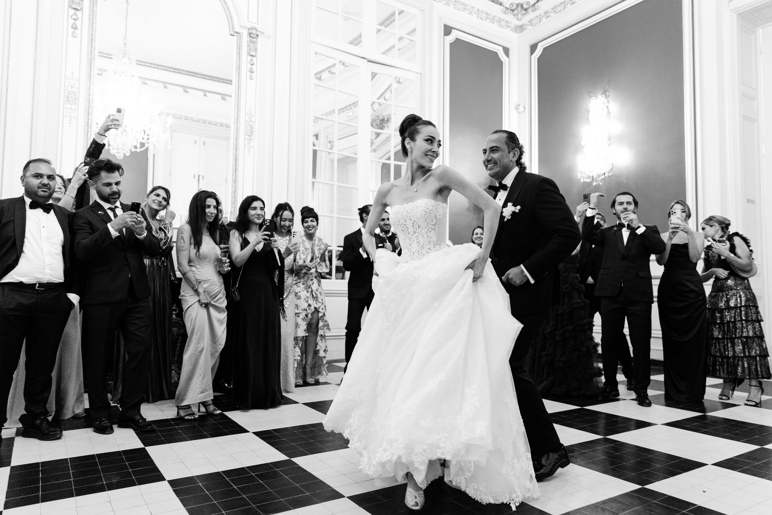 A & B. Photographer in Paris