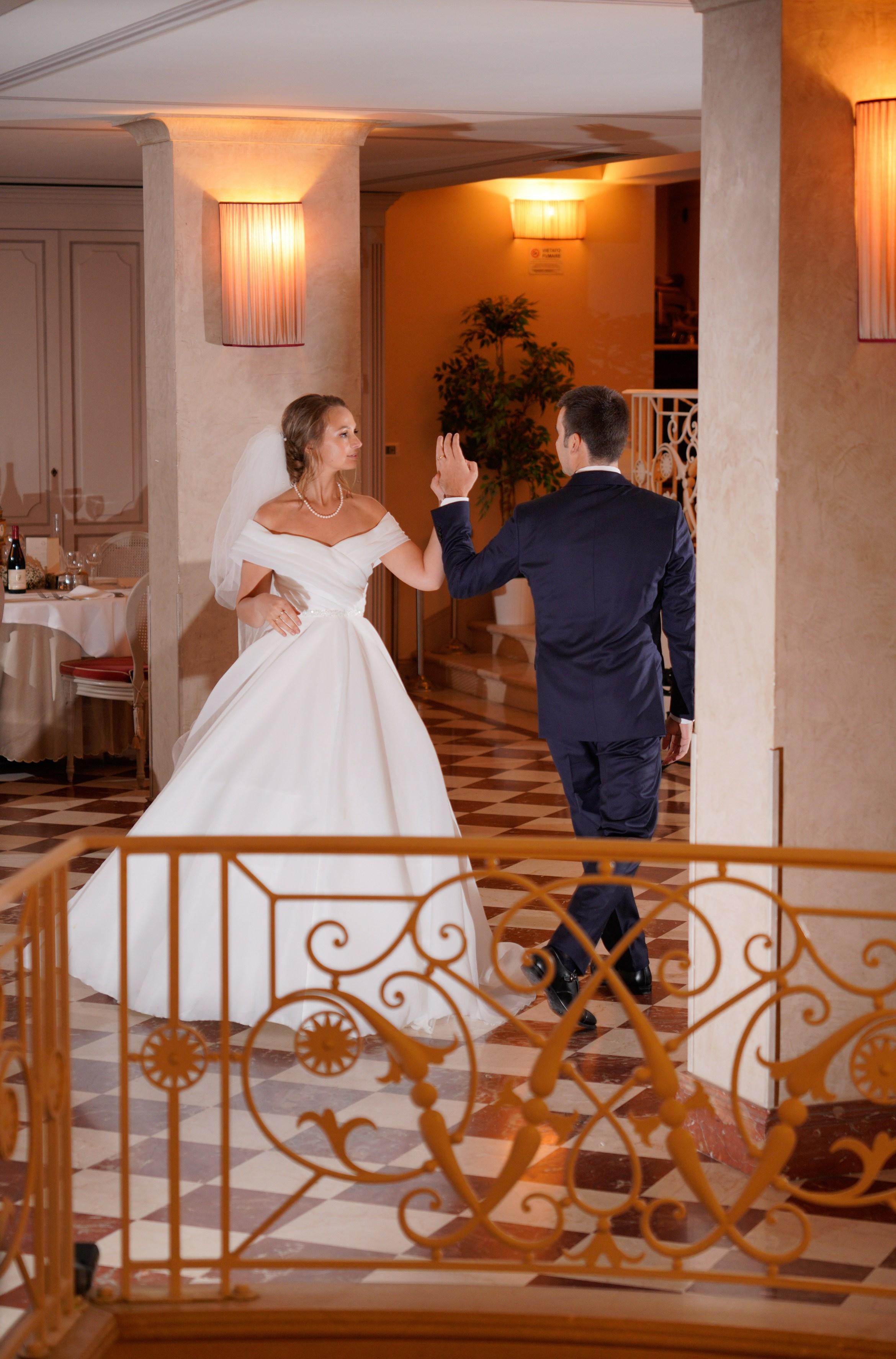 . #фотографрим #фотографвриме #фотосессиявриме #elopementvideographer #elopementphotographer #фотографпалермо #фотографсицилия #фотосессиярим #фотографвиталии #фотографиталия  #photographeritaly #римфотограф#photographerrome #фоторим #фотографевропа #римфотограф #русскиевриме  #русскиевиталии #photowalkrome #glamourphoto #romatrastevere