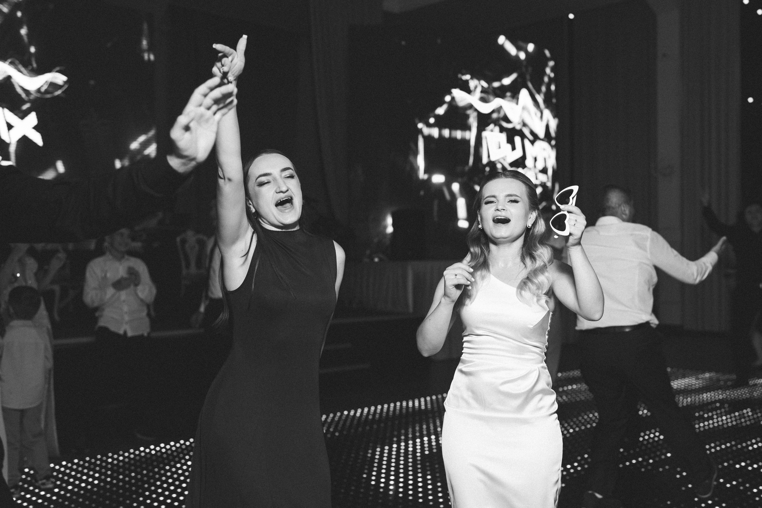 Vasile & Sanda. Home