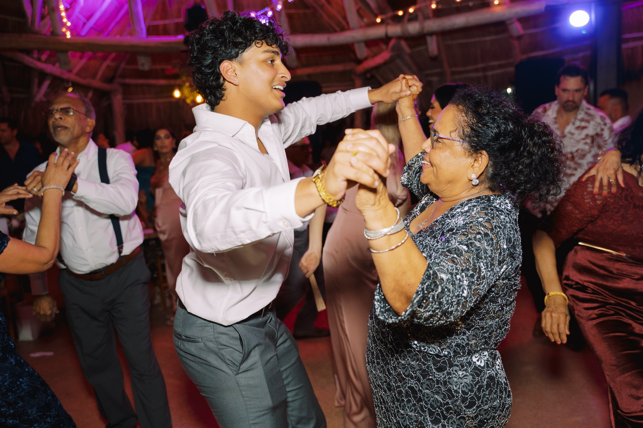 Jannet & Shan wedding in Sayulita church. Sayulita Wedding Photographer, Puerto Vallarta, Cabo
