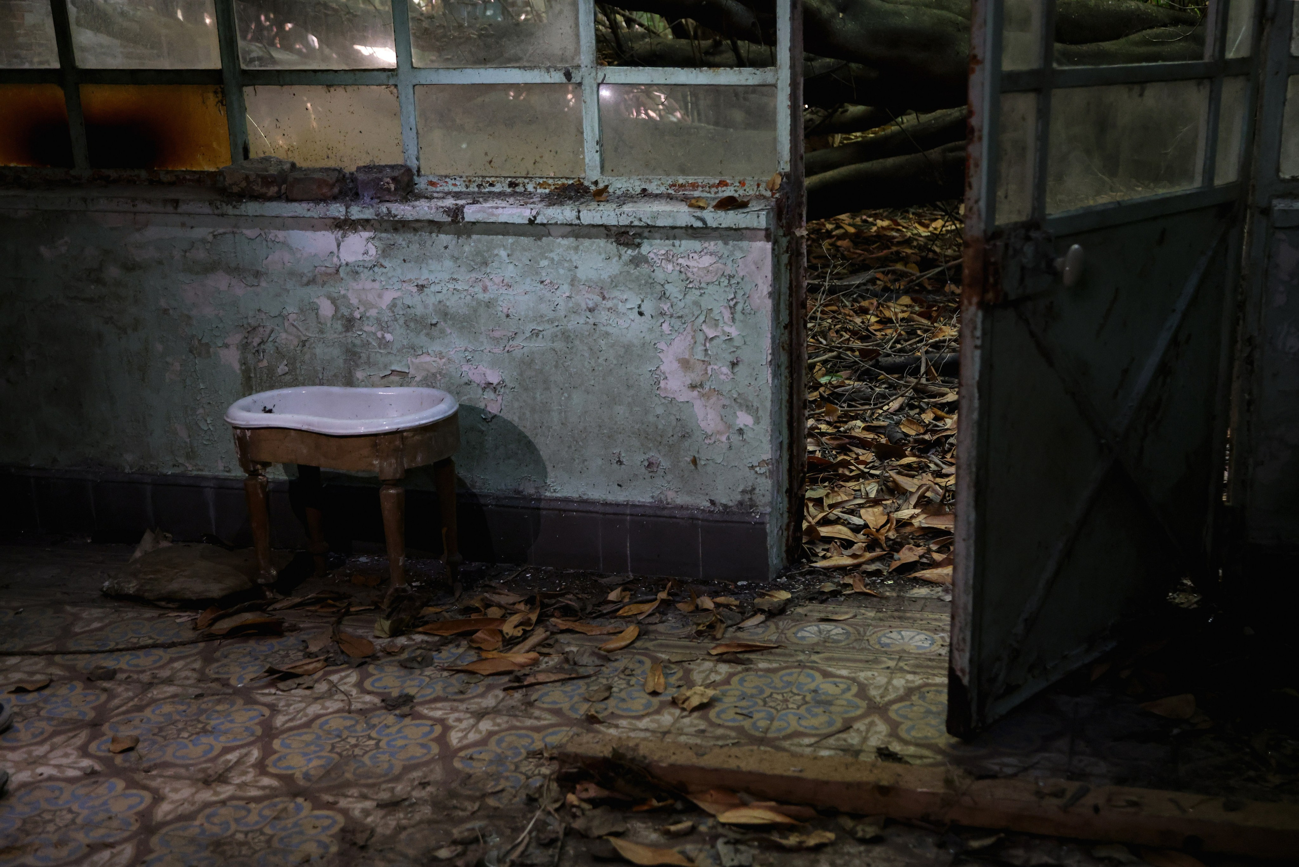 MAISON AU BOIS DORMANT. Natalia Bogdanovska. Films et photographie corporate en France