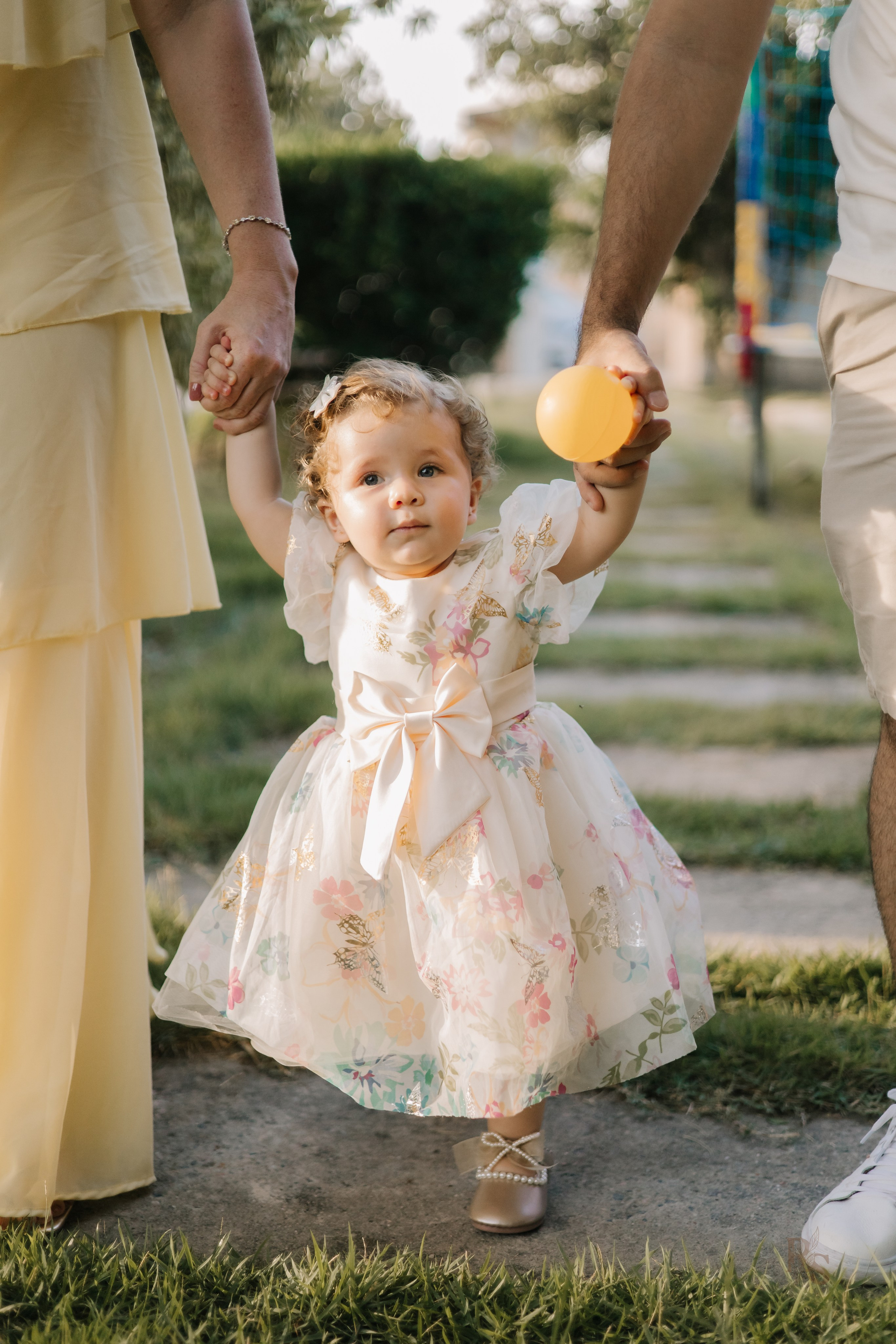 Aurora — 1 ano. Fotógrafo Richard Silvestre — Casamentos na Bahia