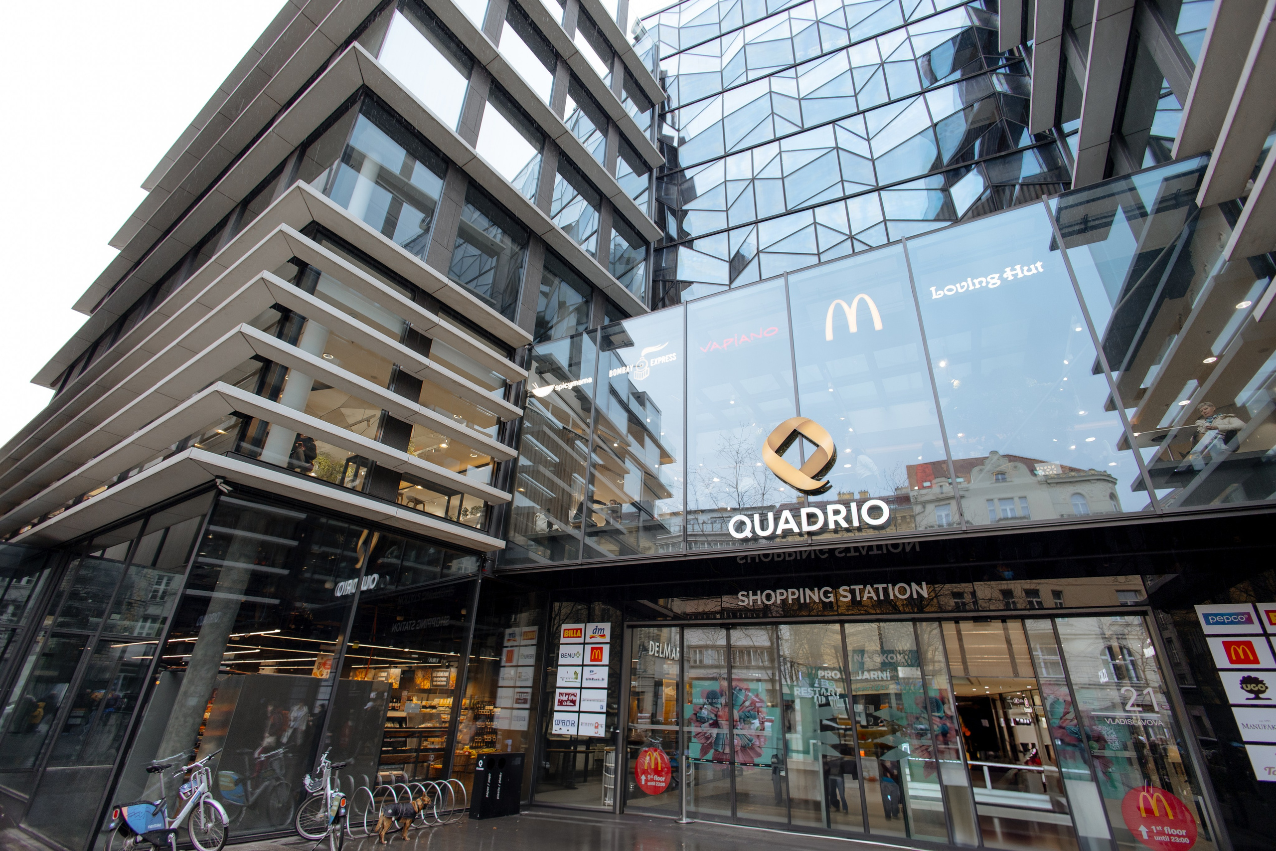 Interior. Family photographer in Prague and Europe Francesca