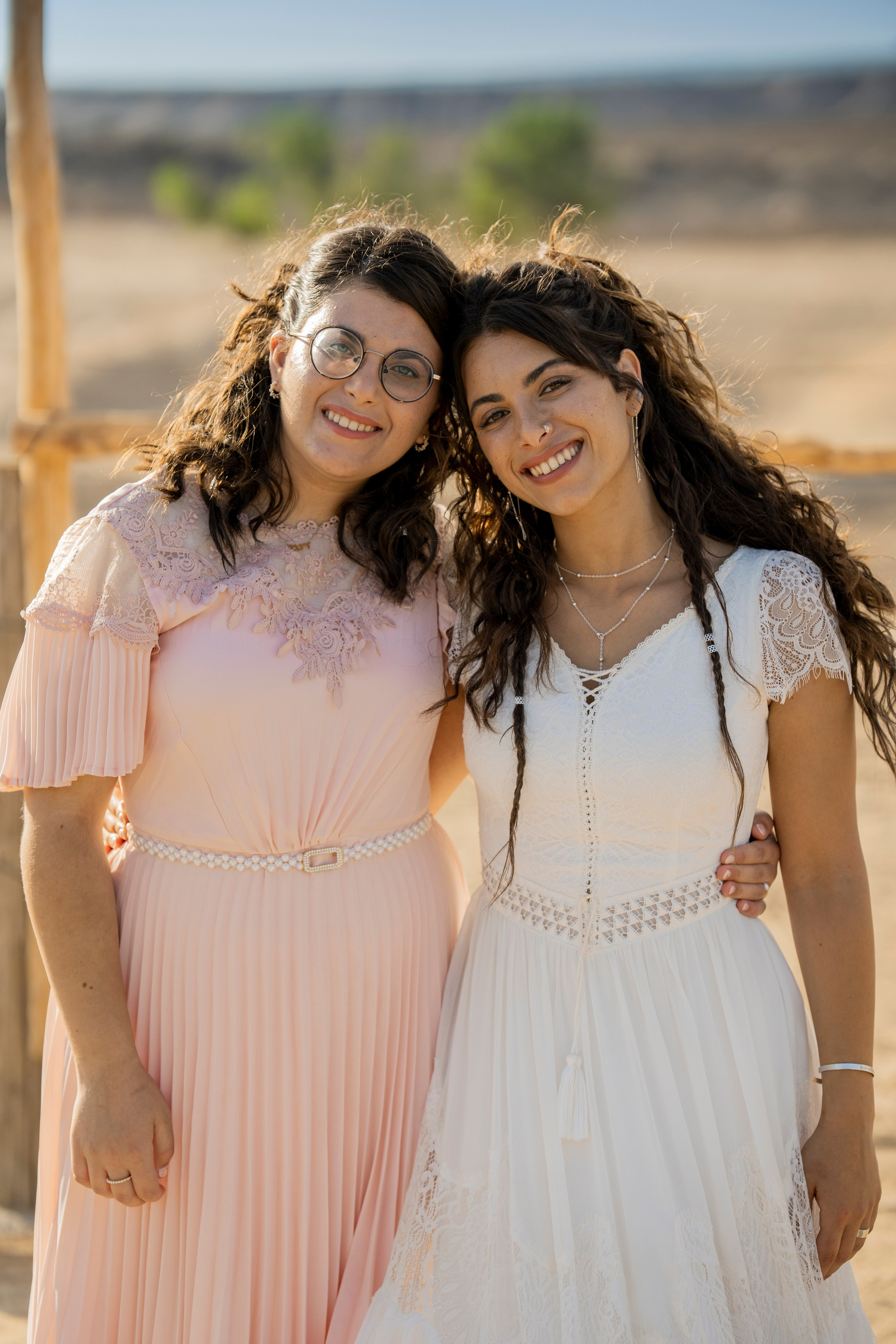 אביה ואחיה. יוסף מזרחי צילום חתונה, ברית וזוגיות. צלם מקצועי שאוהב להוציא אתכם הכי יפים ברגעים הכי מרגשים