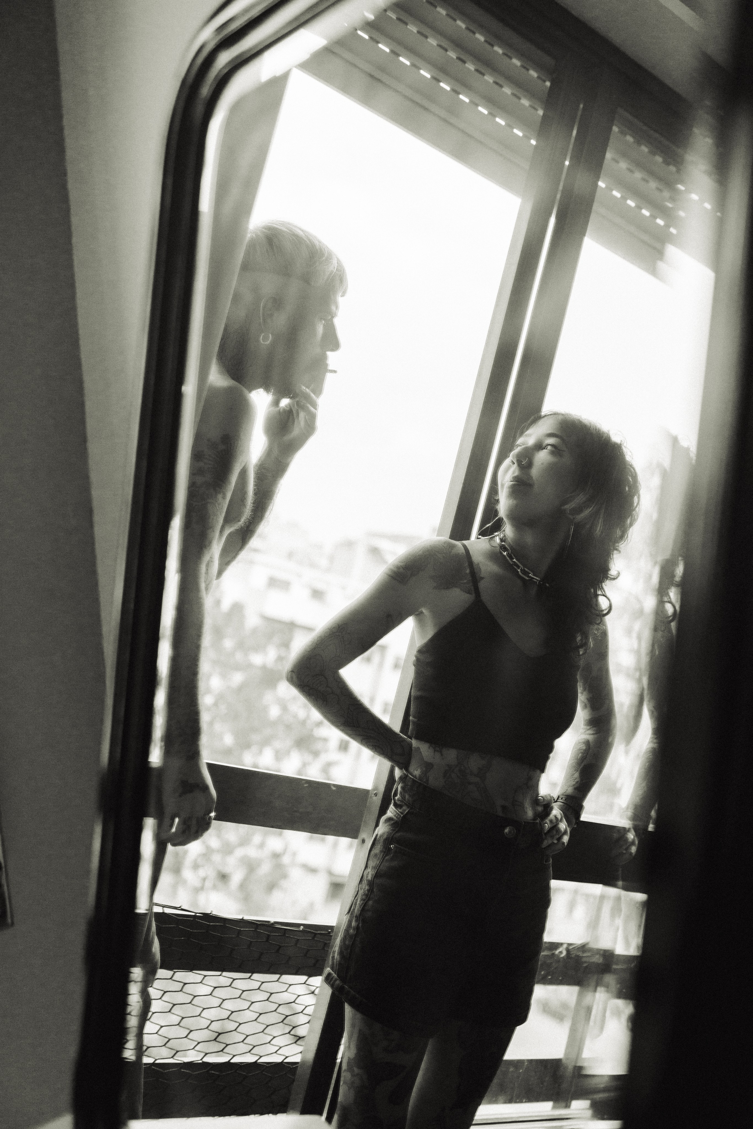 Dani & Rui at their apartment. Maria Sher. Professional photographer from Porto, Portugal