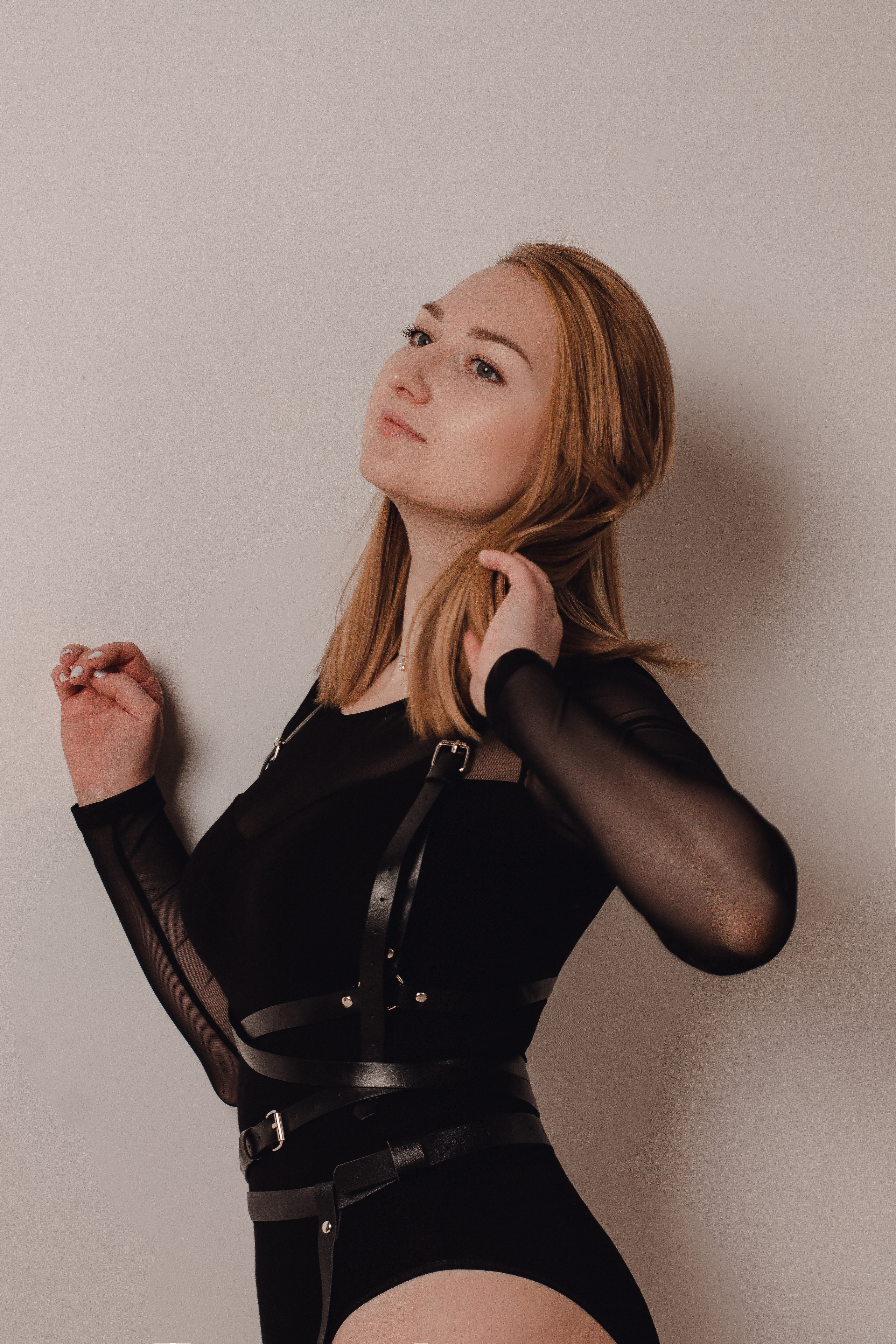 Nastya in the studio. Wedding and portrait photographer in Beograd Ekaterina Makedonskaya