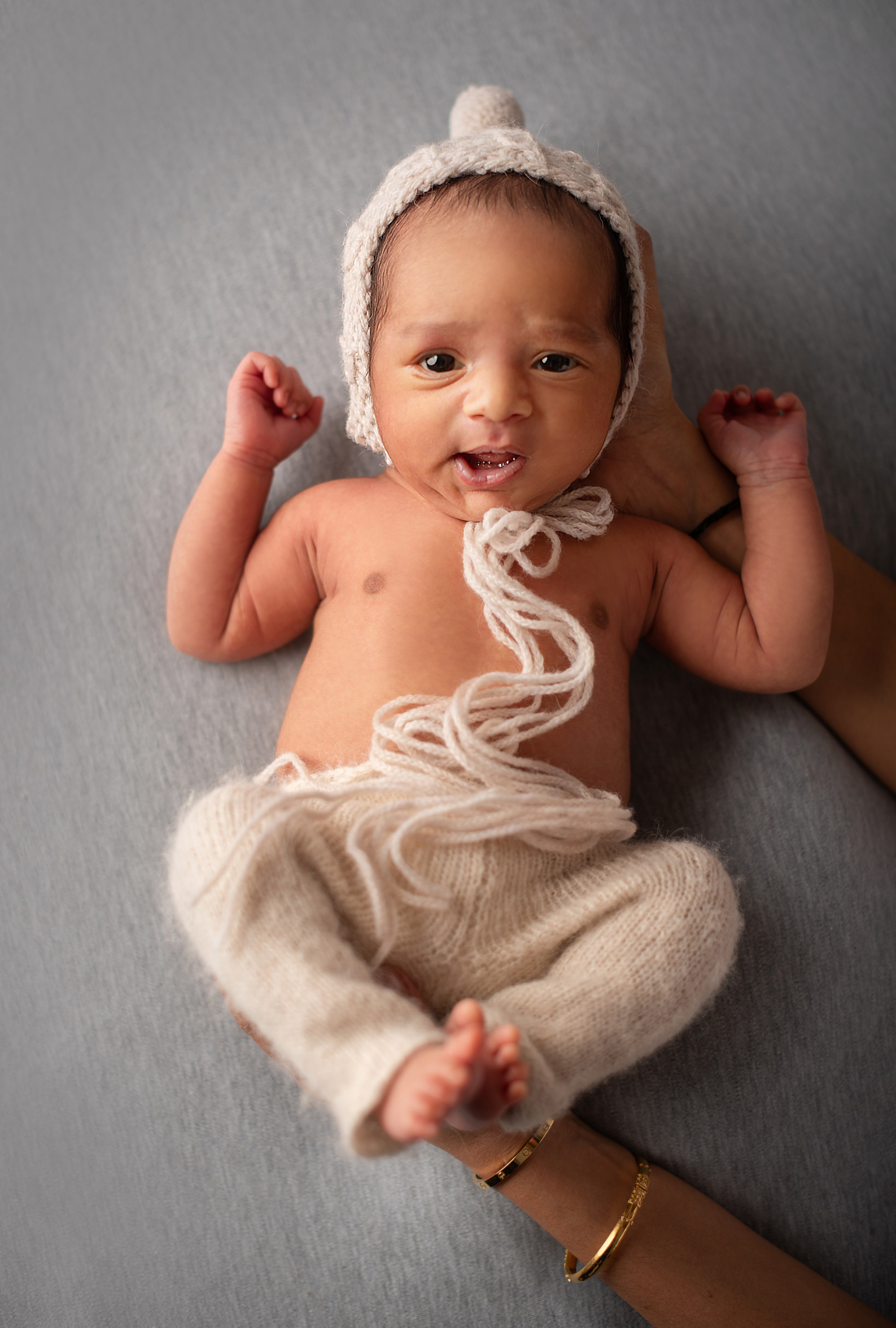 Mr Cute. Newborn, pregnancy, family photographer in New Jersey